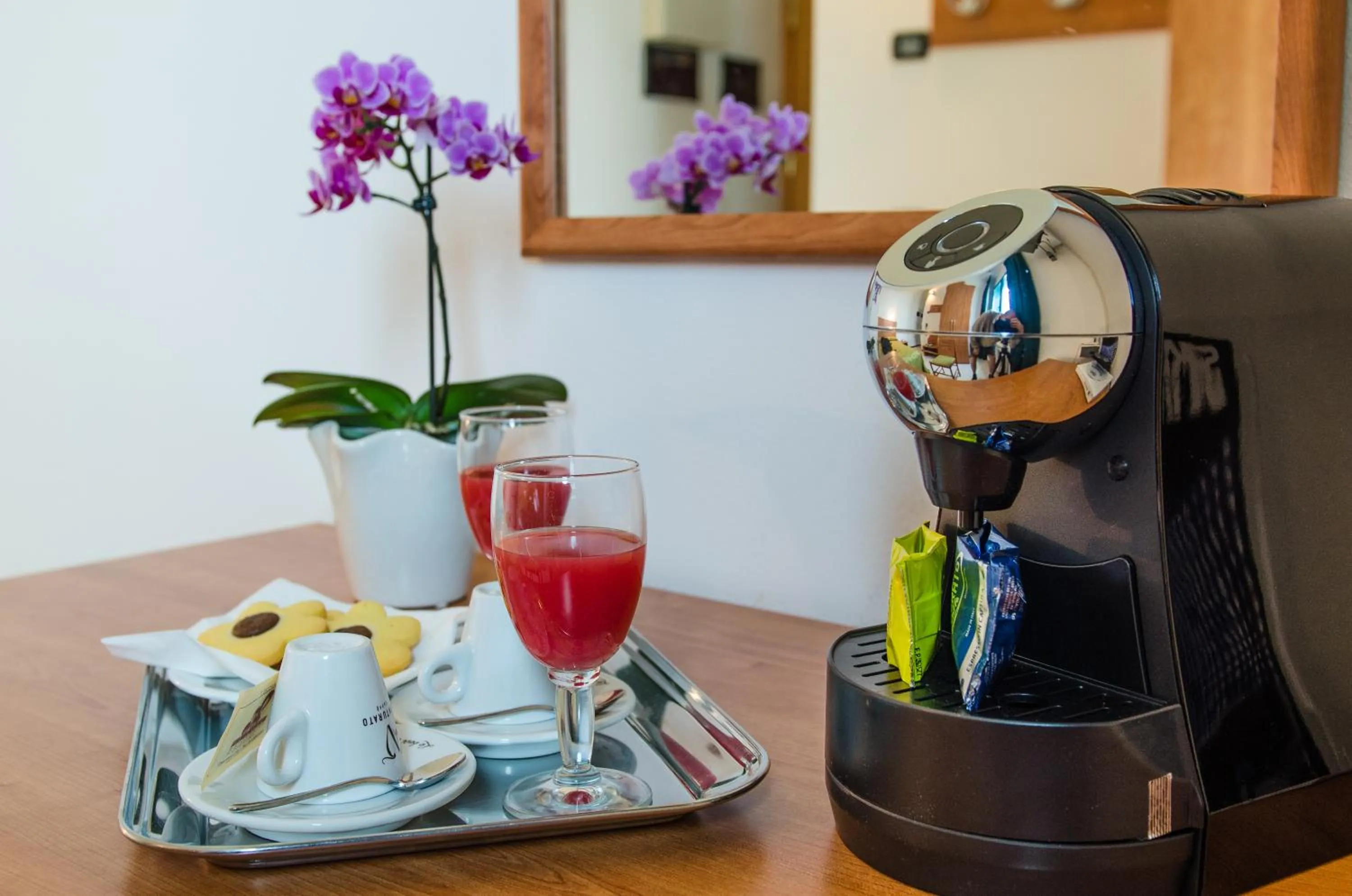 Coffee/tea facilities in Hotel Luna Blu