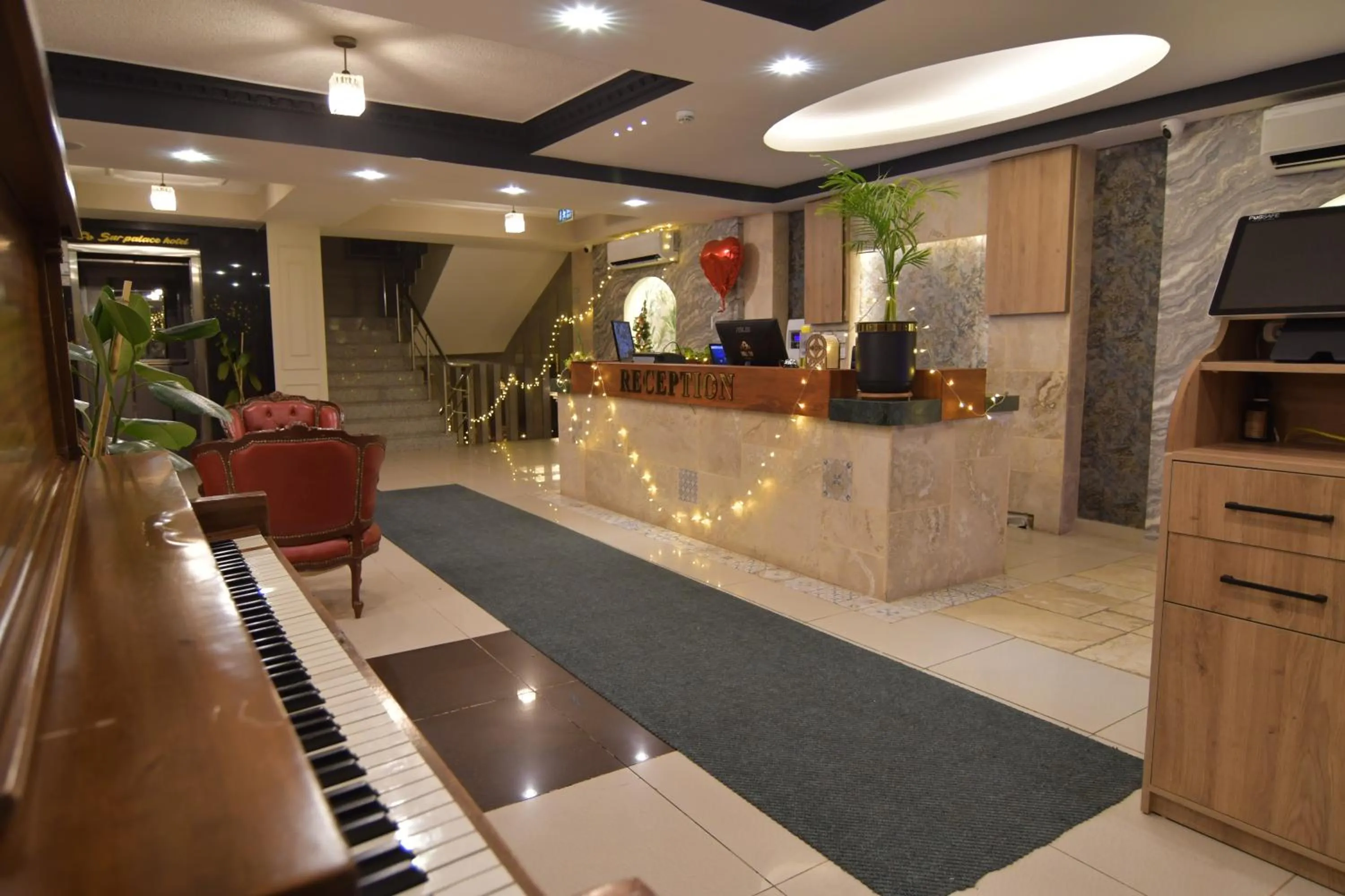 Lobby or reception in SUR PALACE OTEL
