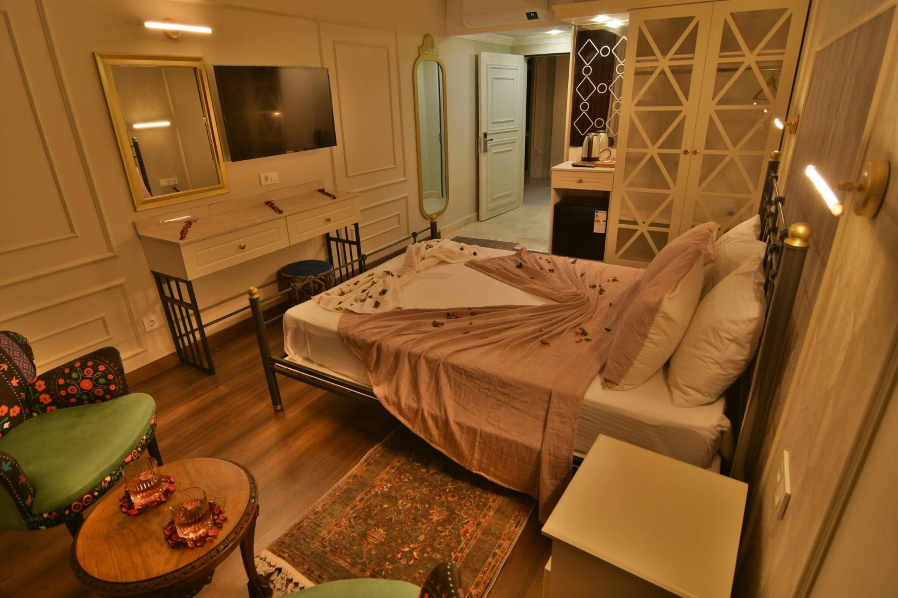 Bed in SUR PALACE OTEL