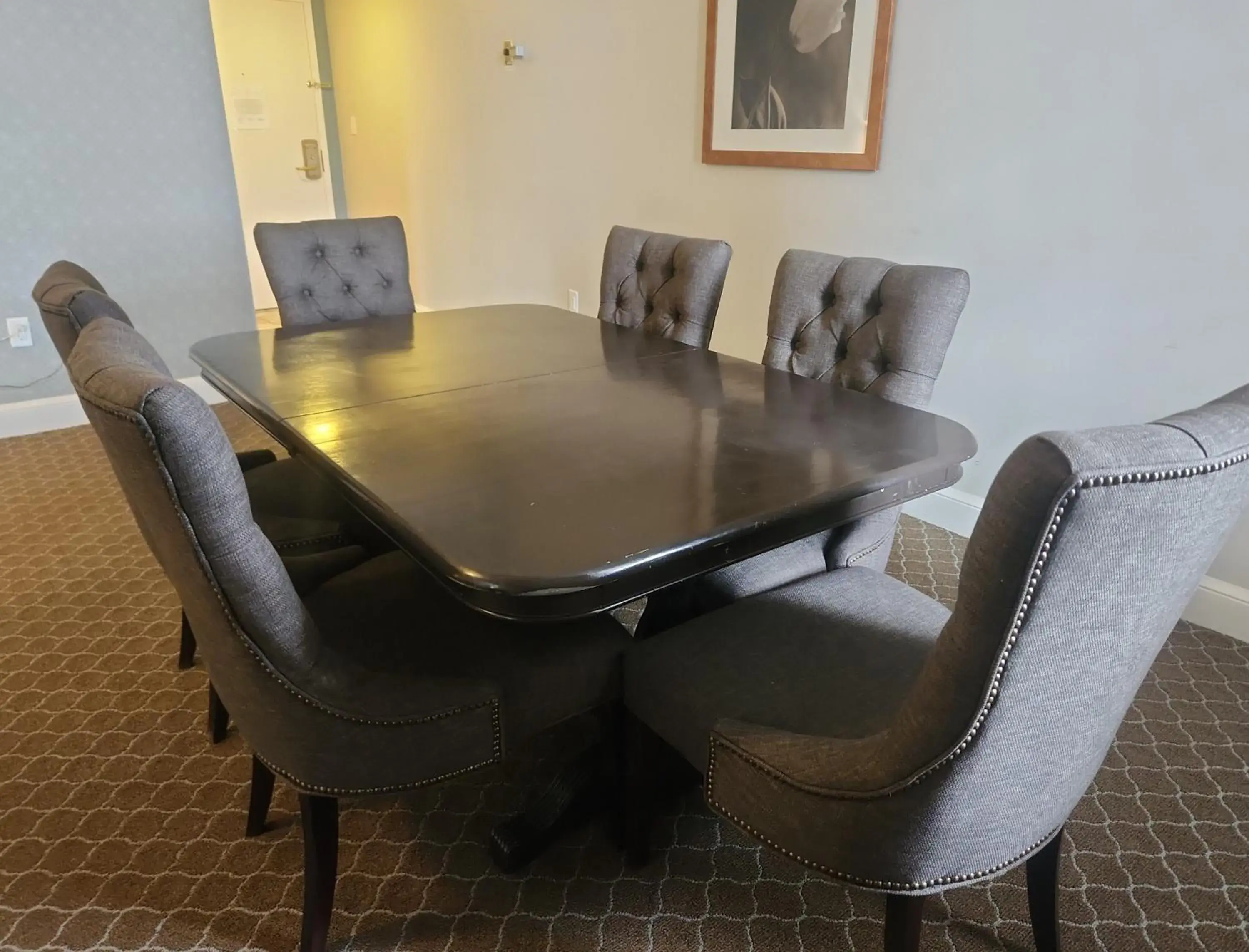 Queen Parlor Suite - Non-Smoking in Natural Bridge Hotel, Trademark Collection by Wyndham Queen Parlor Suite - Non-Smoking in Natural Bridge Hotel, Trademark Collection by Wyndham