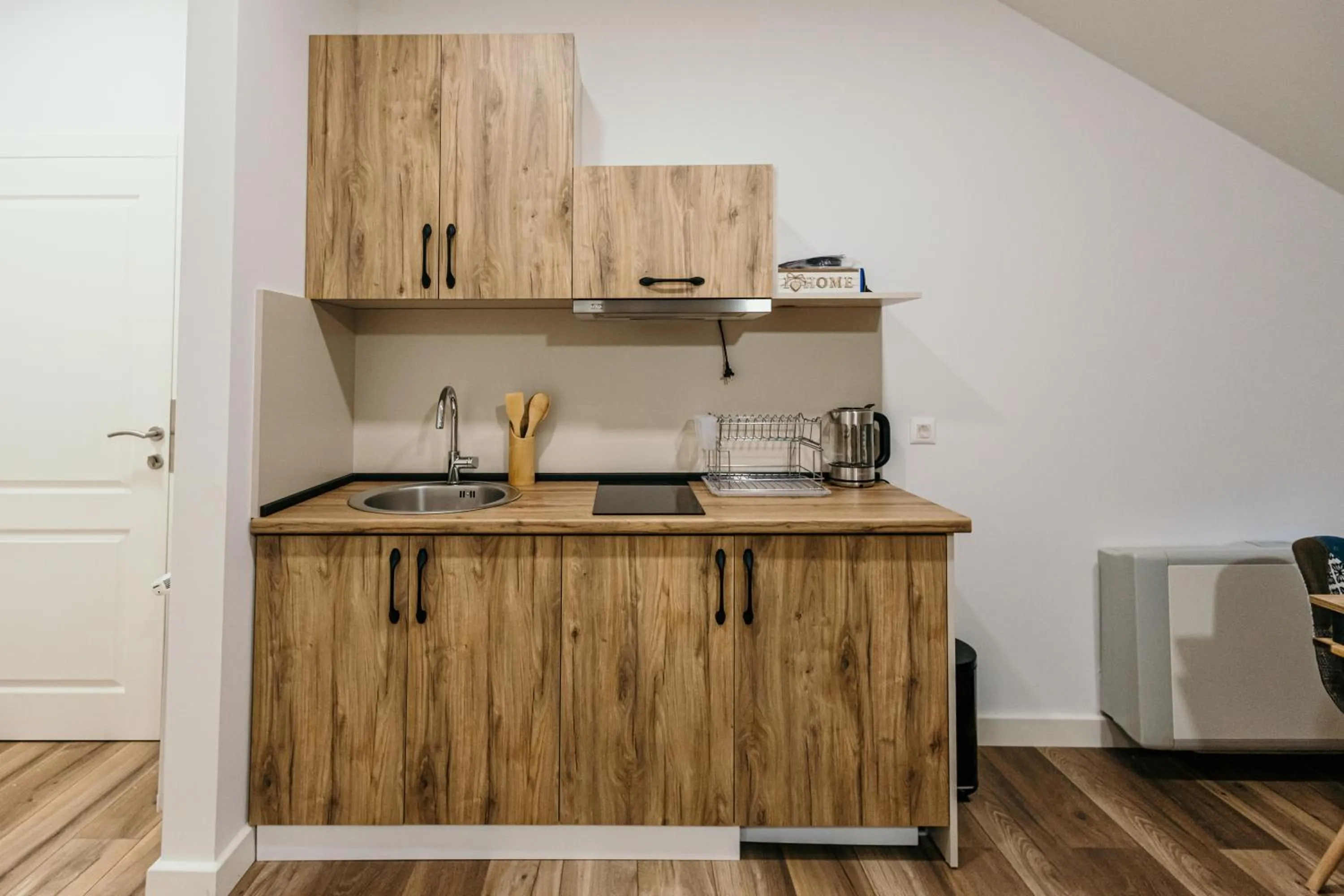 Coffee/tea facilities in Pansion "Fawlty Towers" Sarajevo