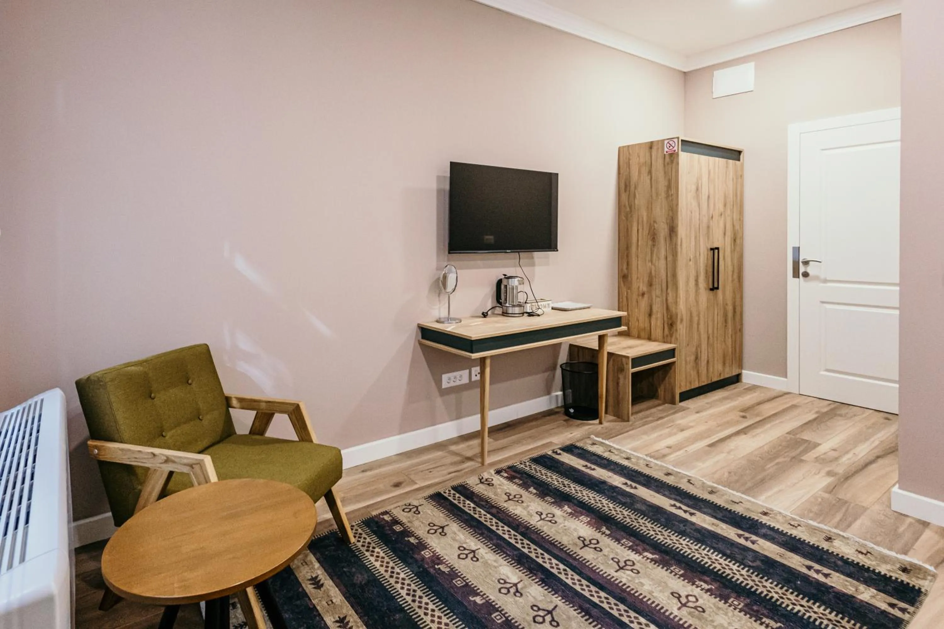 TV and multimedia in Pansion "Fawlty Towers" Sarajevo