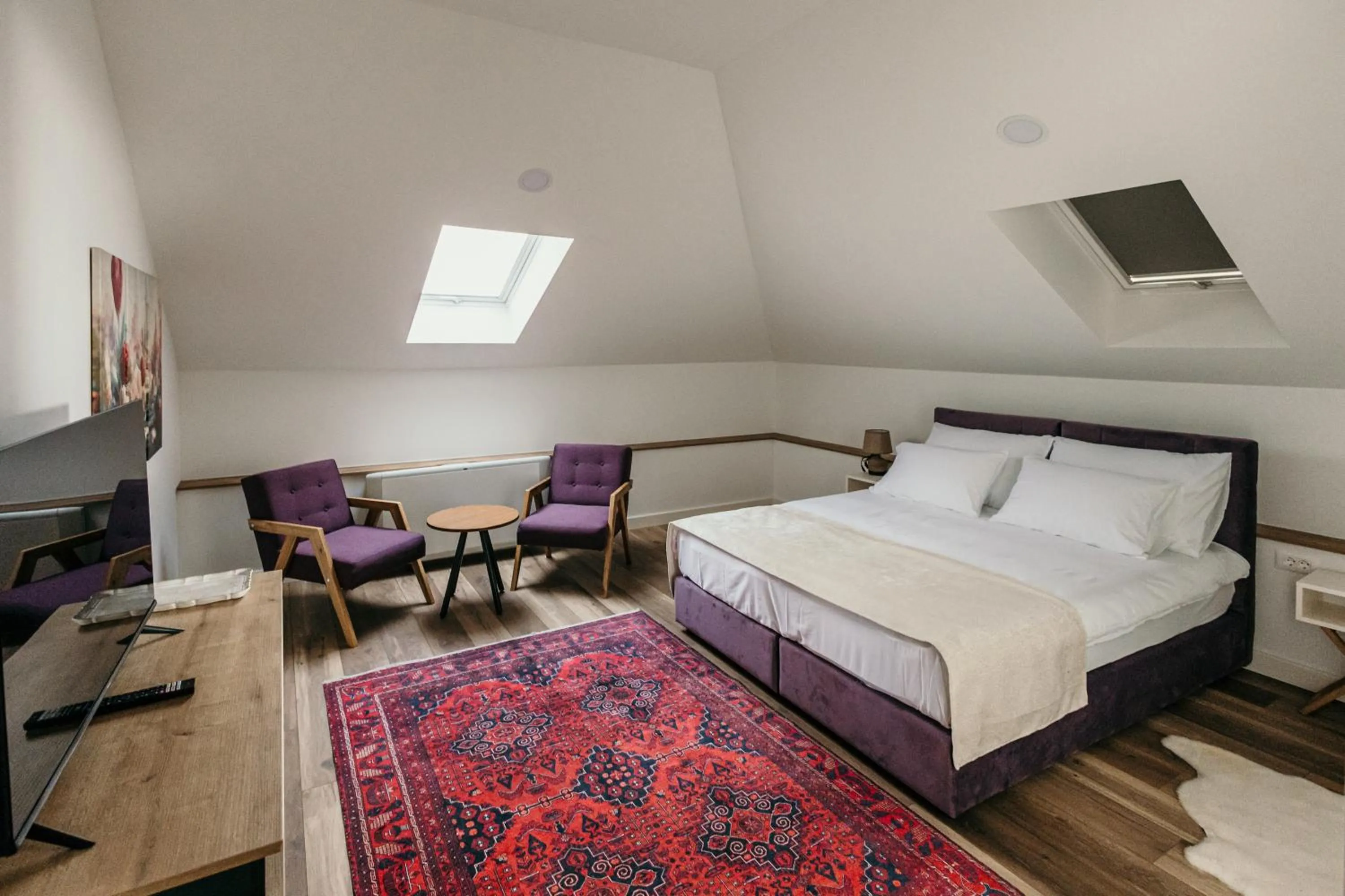 Bed in Pansion "Fawlty Towers" Sarajevo