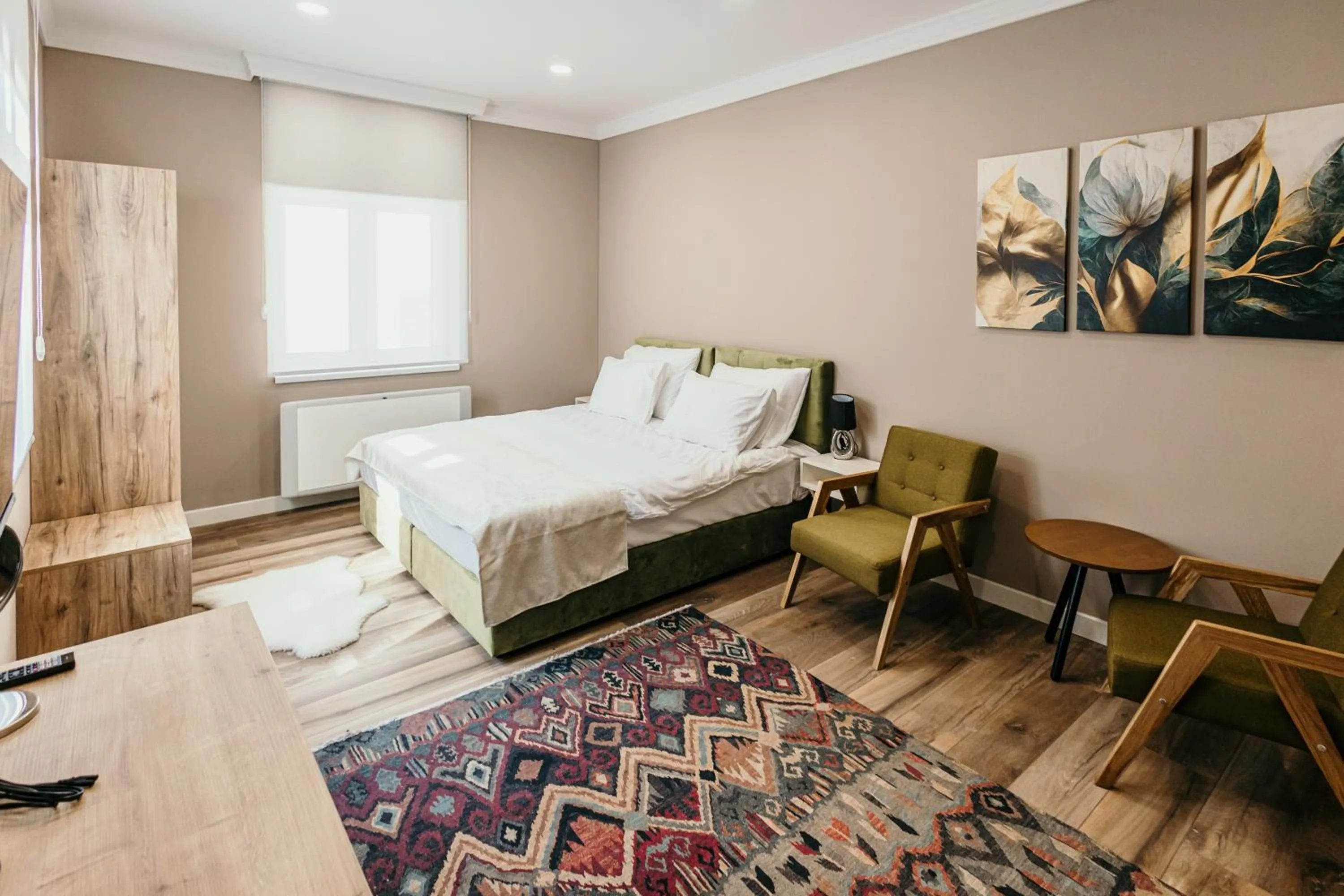 Bed in Pansion "Fawlty Towers" Sarajevo