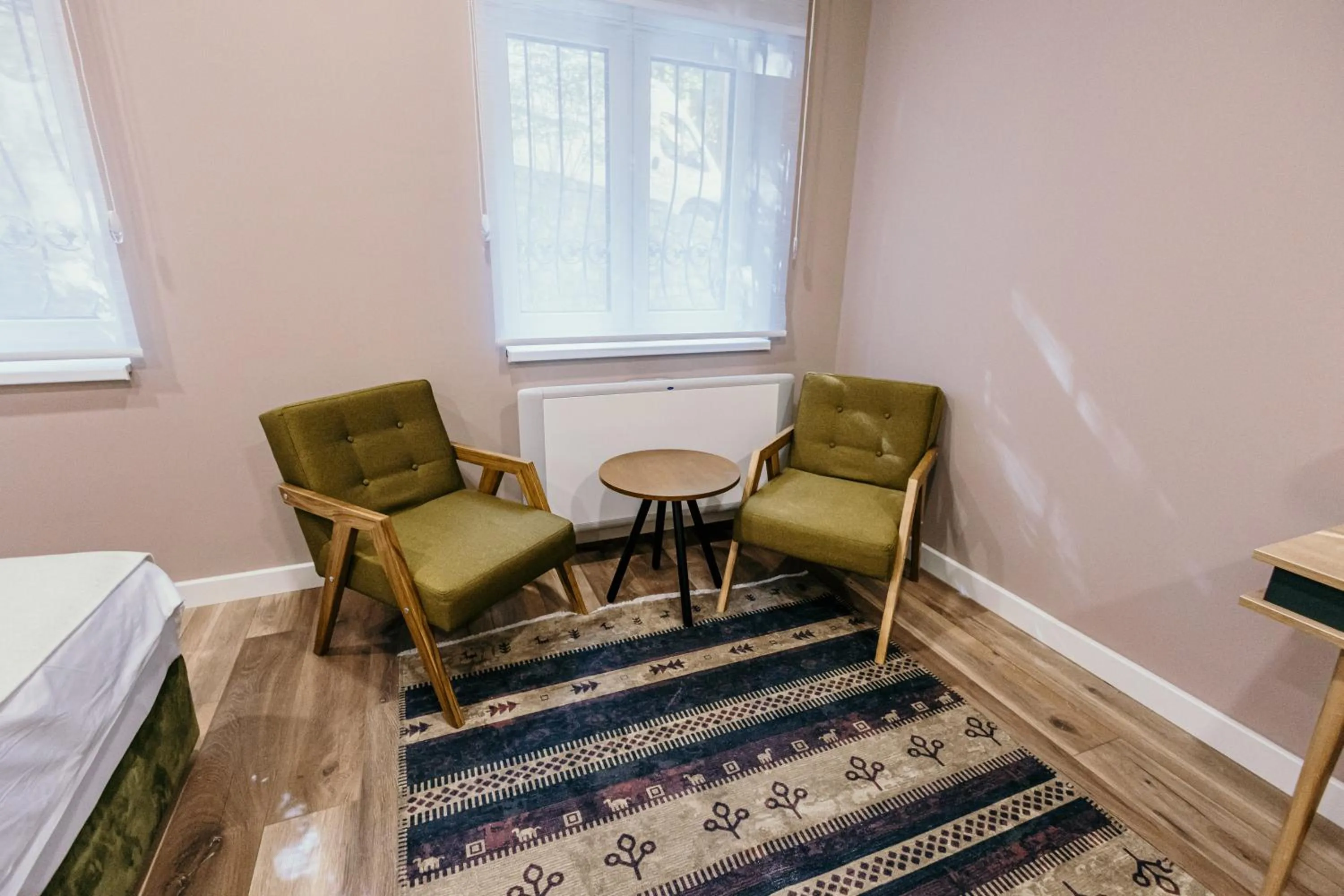 Bed in Pansion "Fawlty Towers" Sarajevo