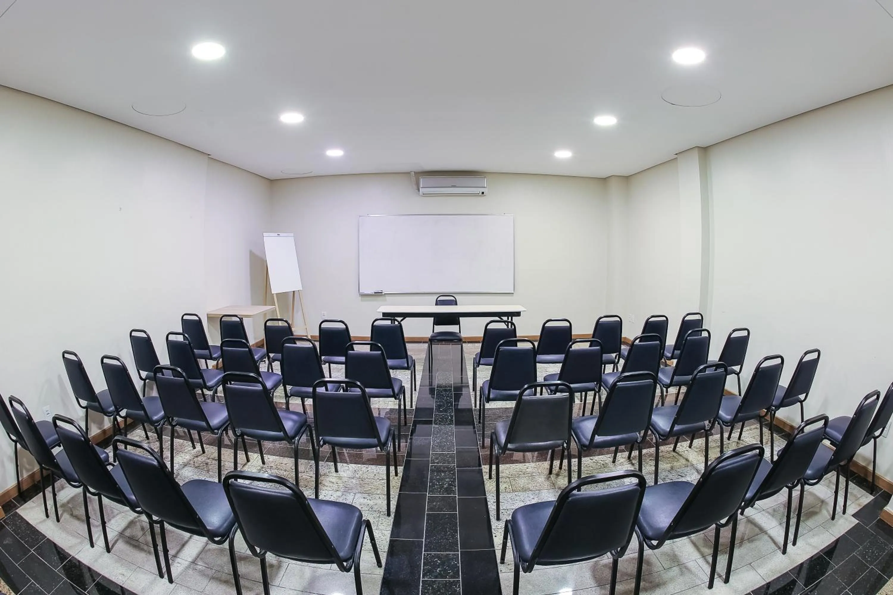 Business facilities in Hotel Express Rodoviária