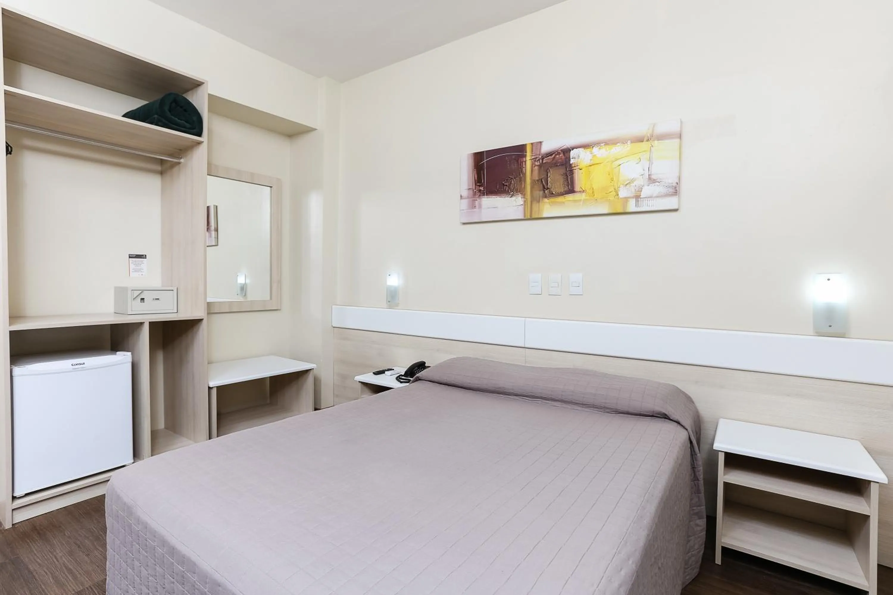 Photo of the whole room, Bed in Hotel Express Rodoviária