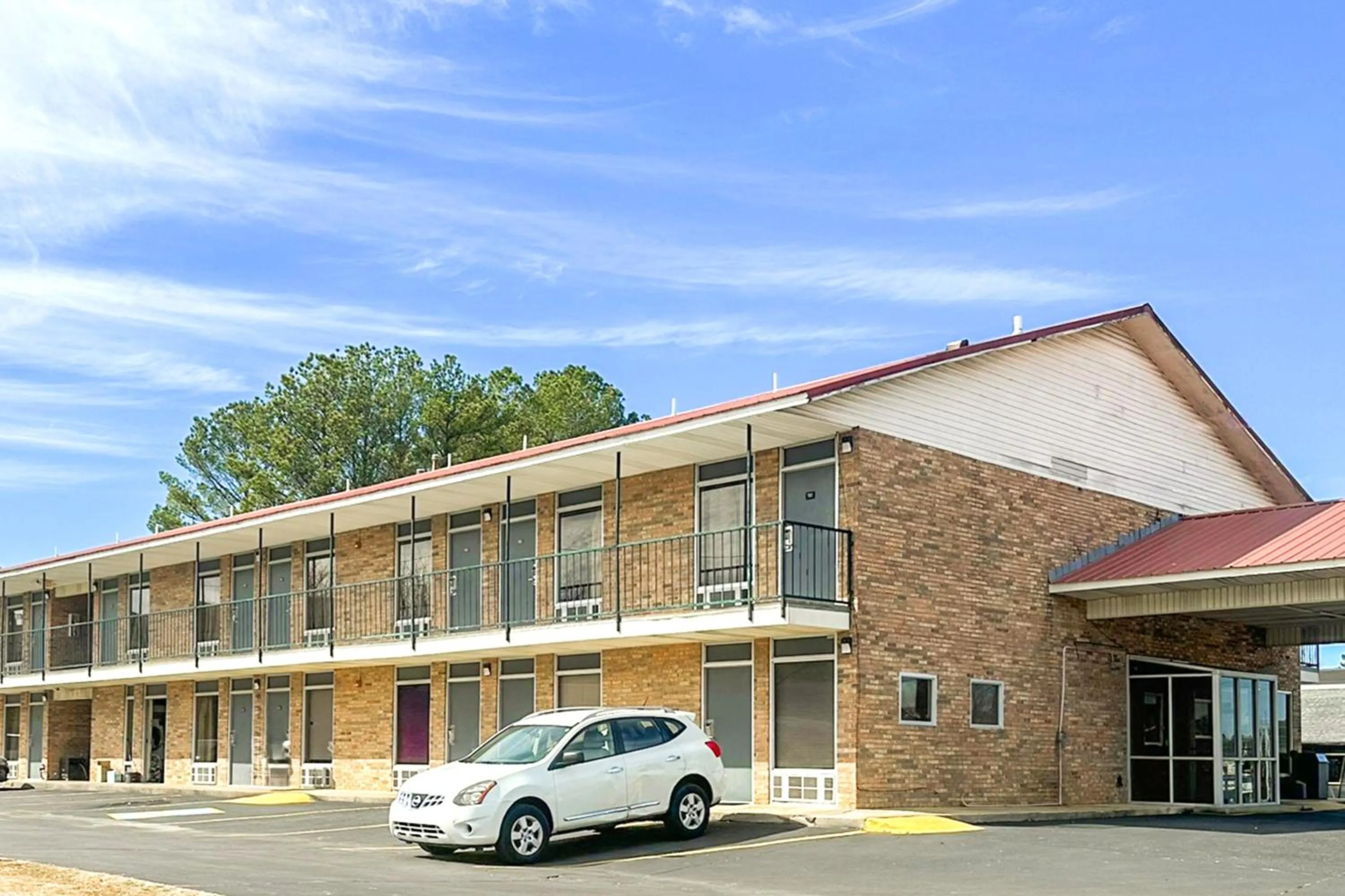 Parking in Regal Inn Guntersville By OYO Hwy 431