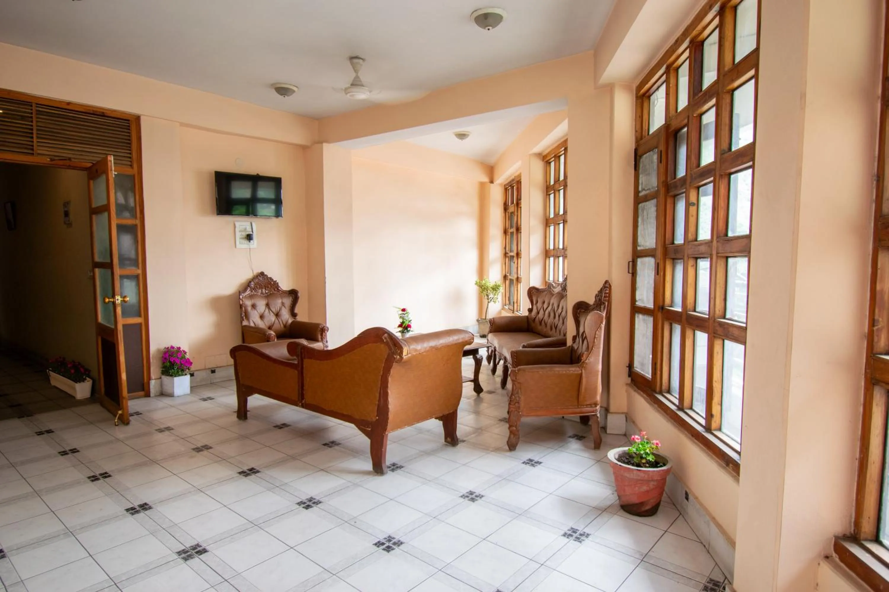 Living room in Octave Himalayan Hamlet