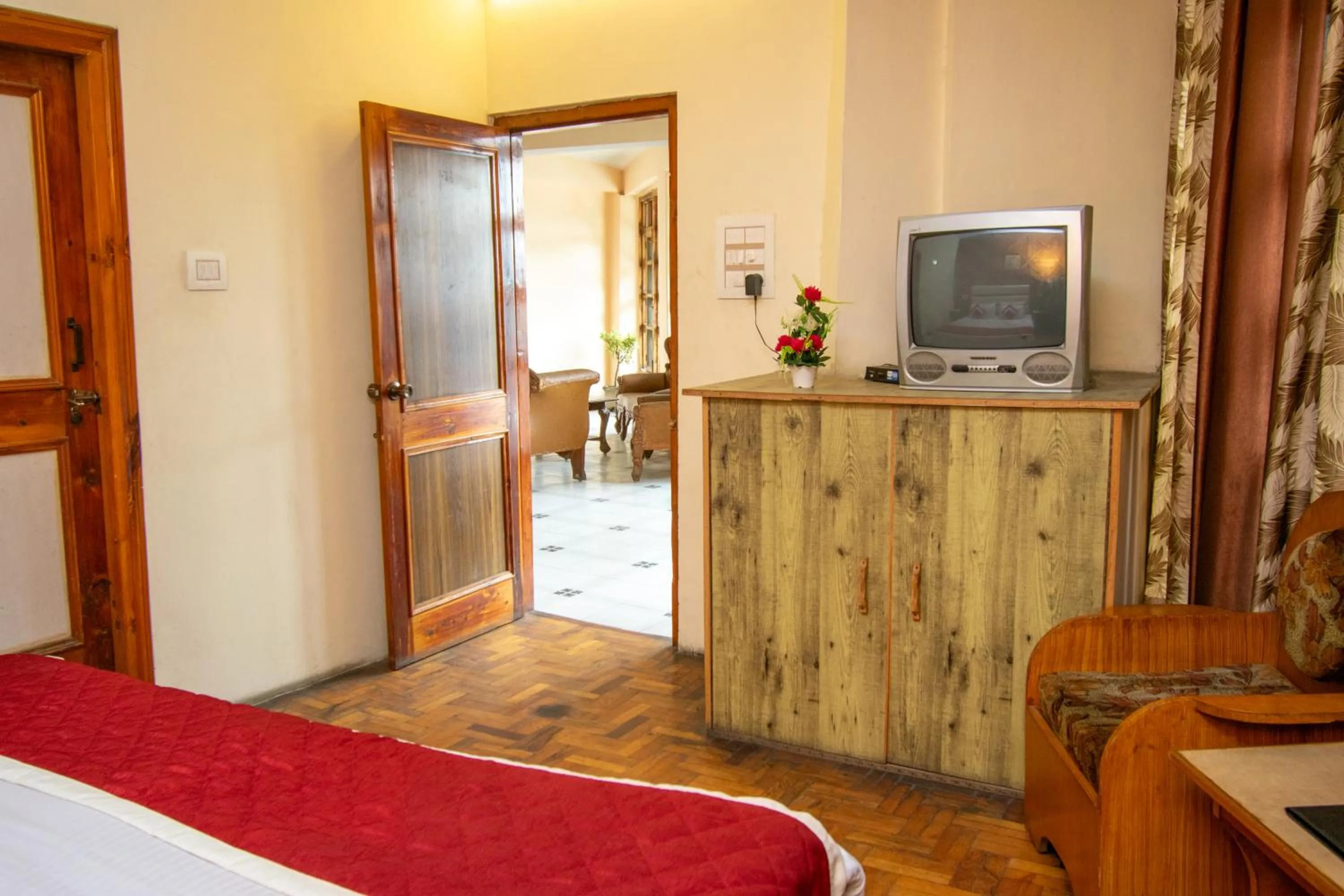 Communal lounge/ TV room, Bed in Octave Himalayan Hamlet