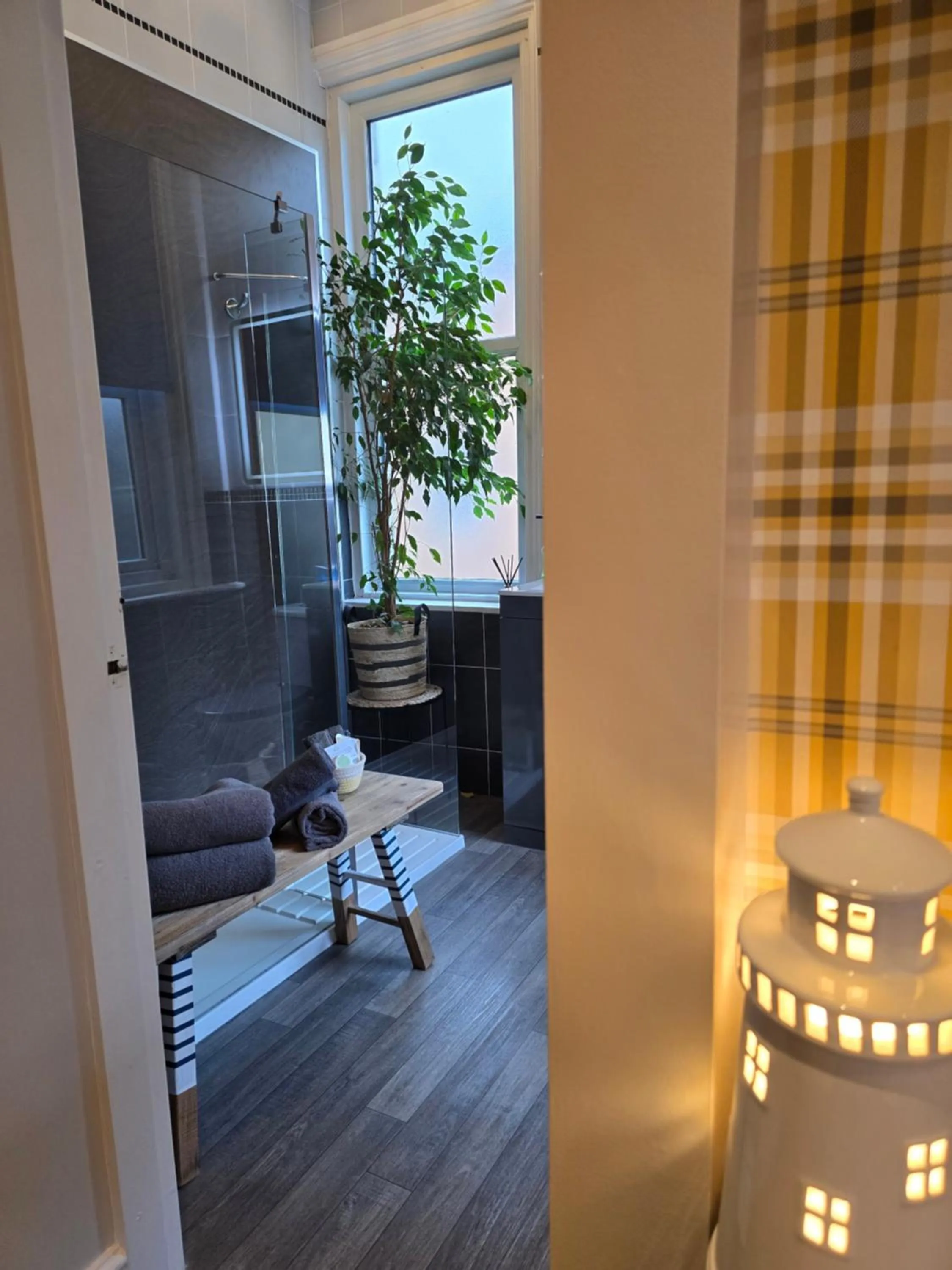 Bathroom in Ashburton House - B&B