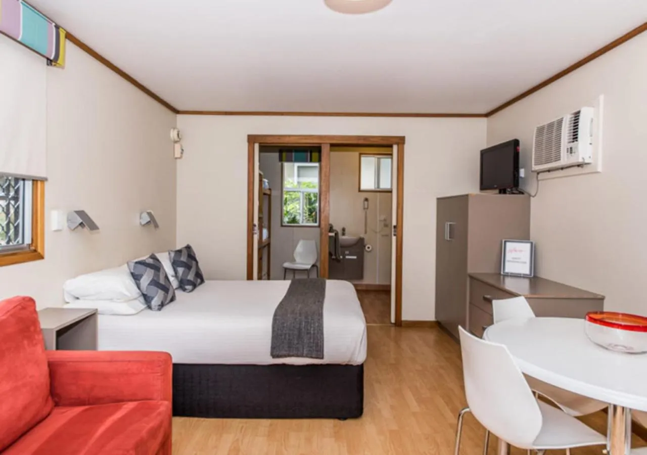 Bedroom, Bed in Marion Holiday Park