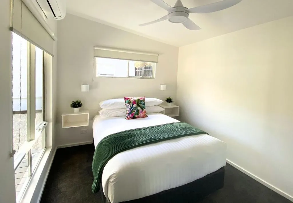 Bedroom, Bed in Marion Holiday Park