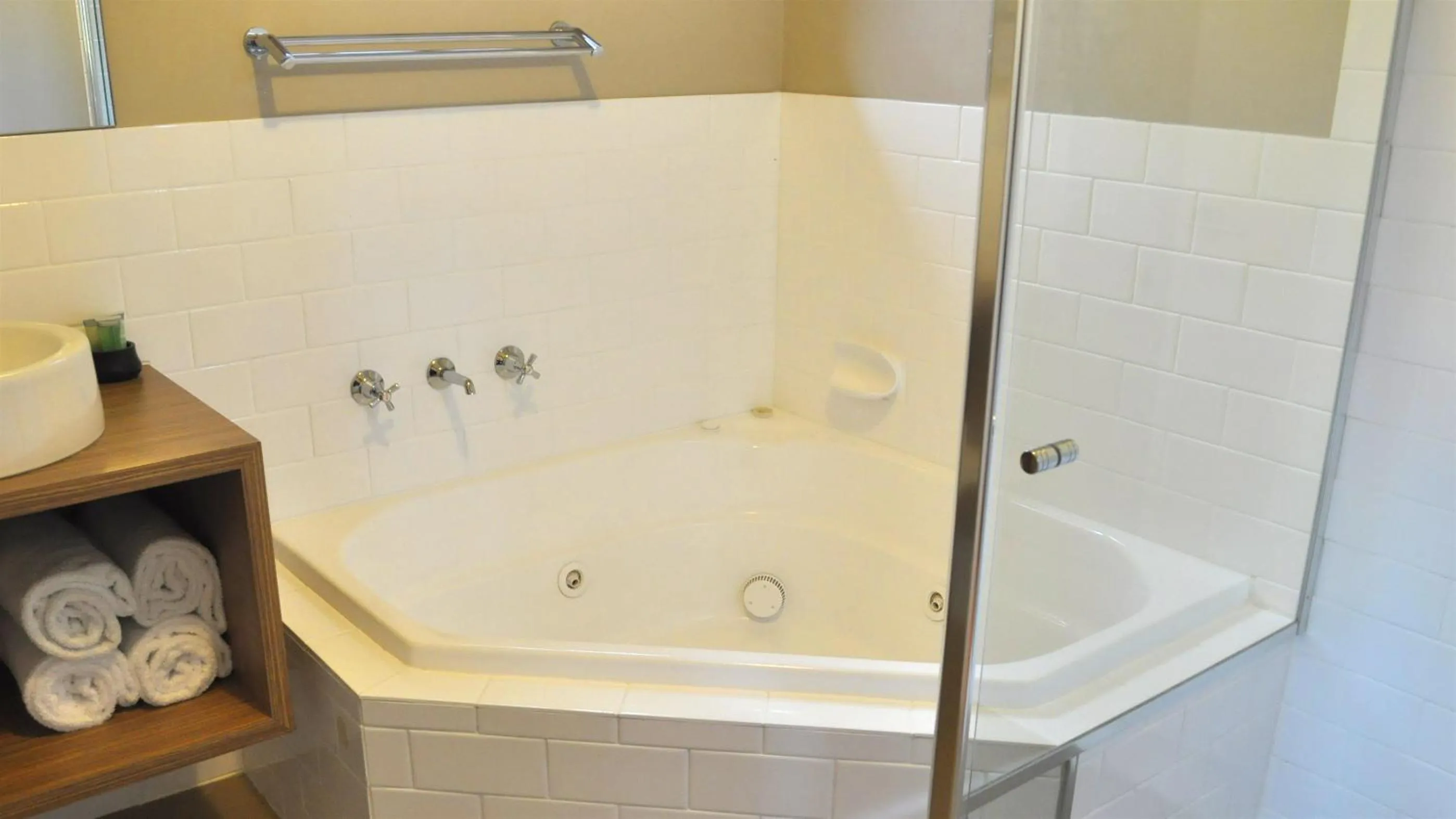 Bathroom in Marion Holiday Park