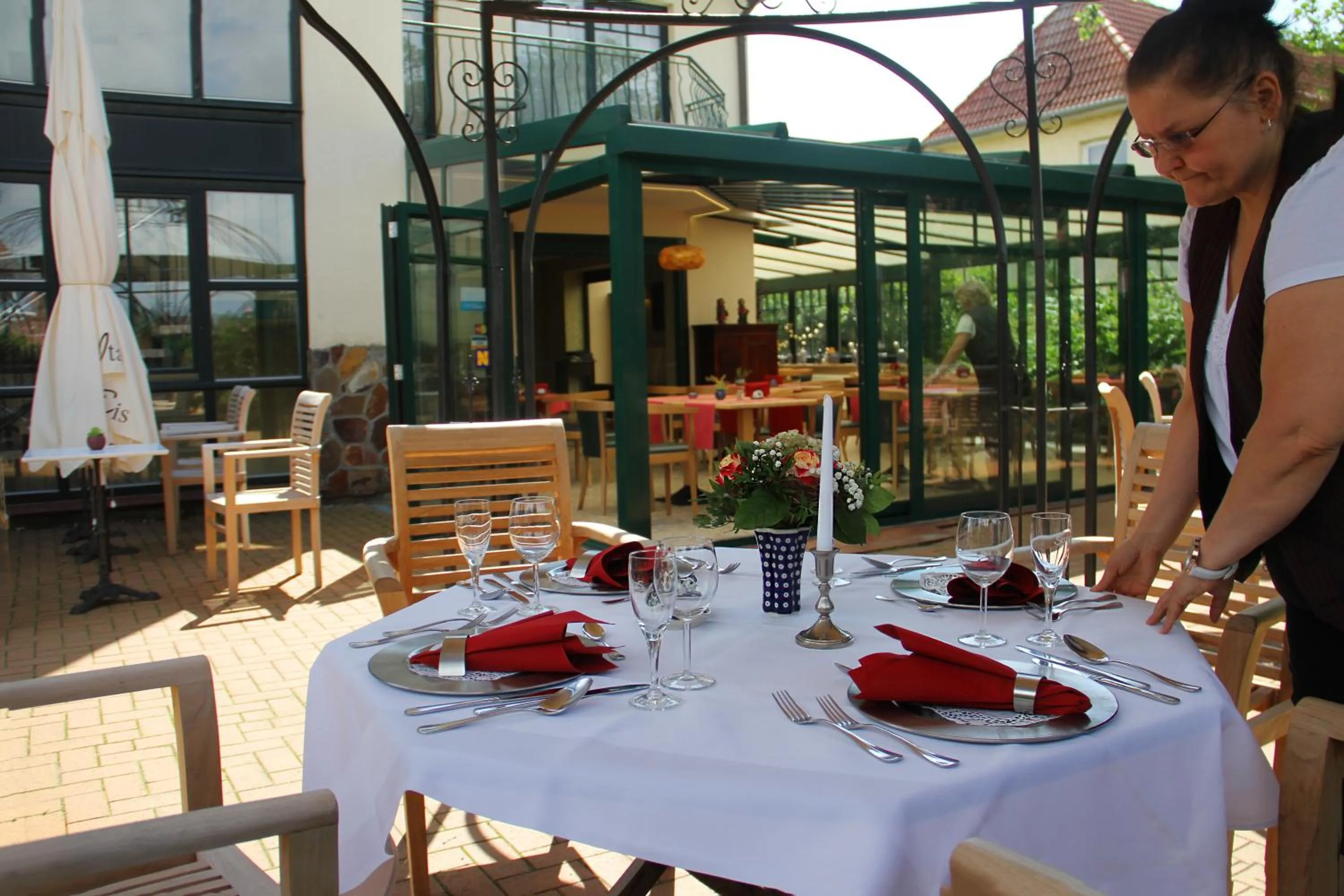 Restaurant/places to eat in Kur-& Landhotel Borstel - Treff