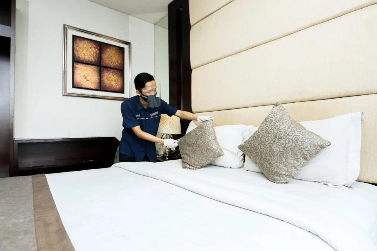 Bed in Serela Waringin by KAGUM Hotels