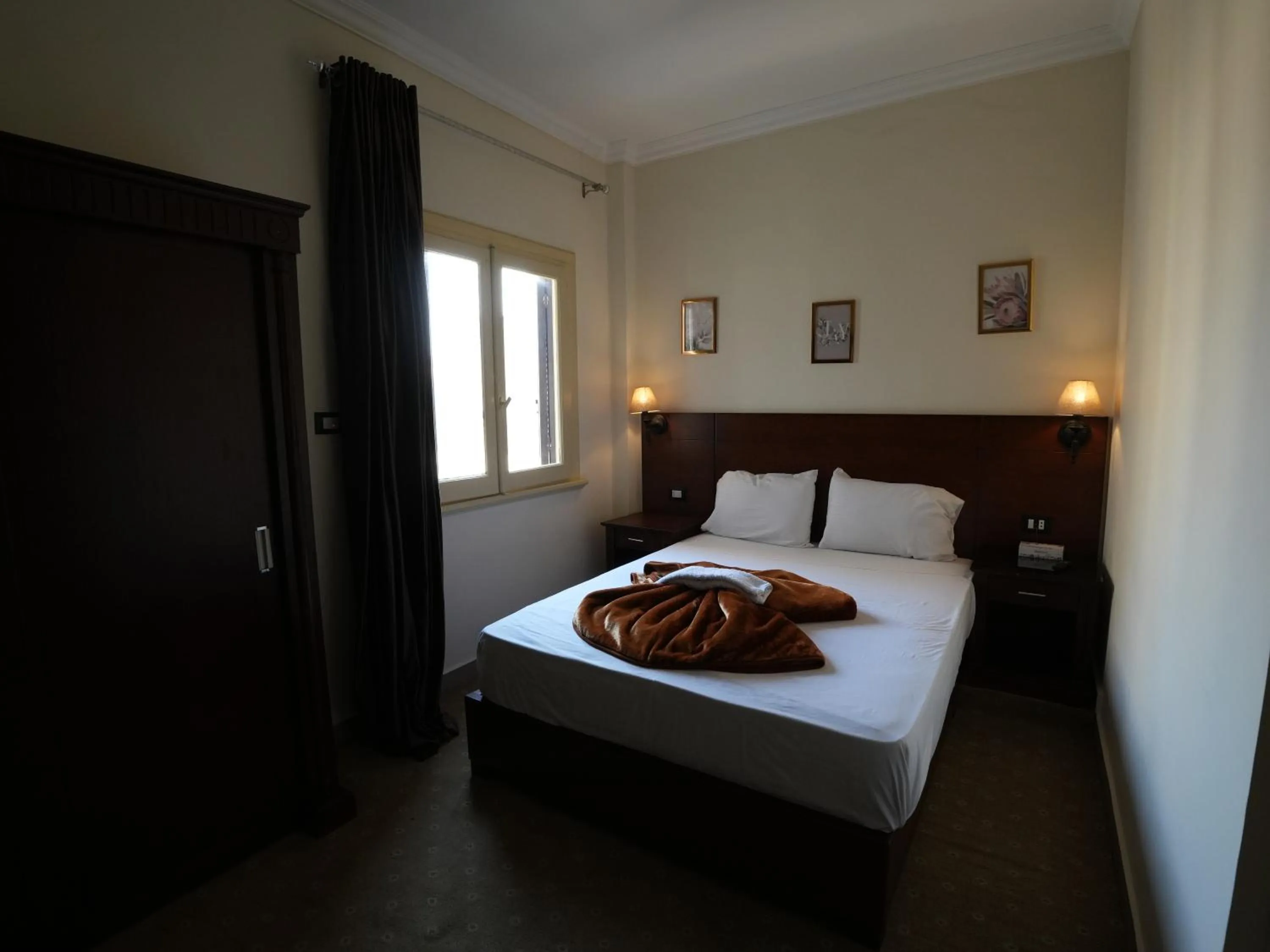 Bed in Montana Hotel