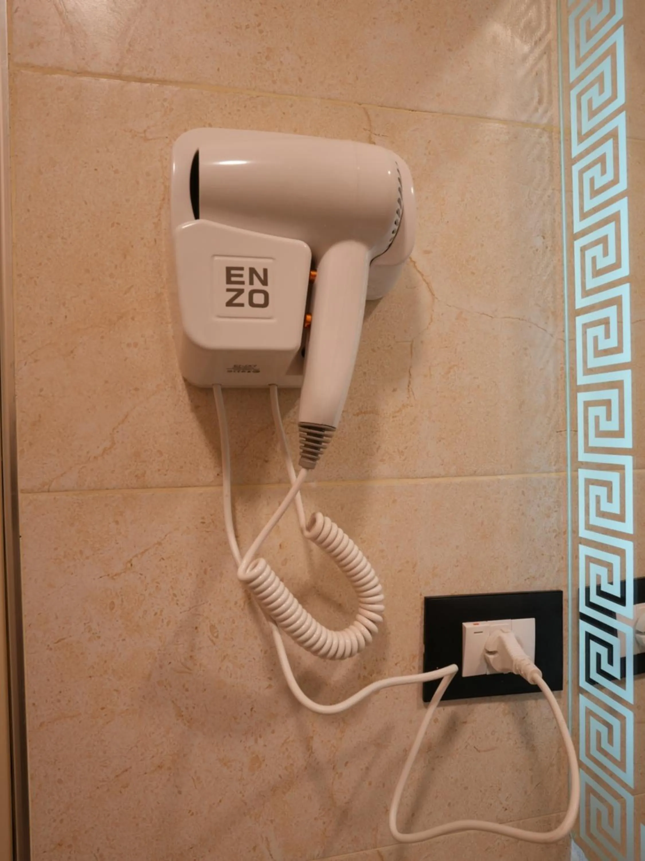 hair dryier in Montana Hotel