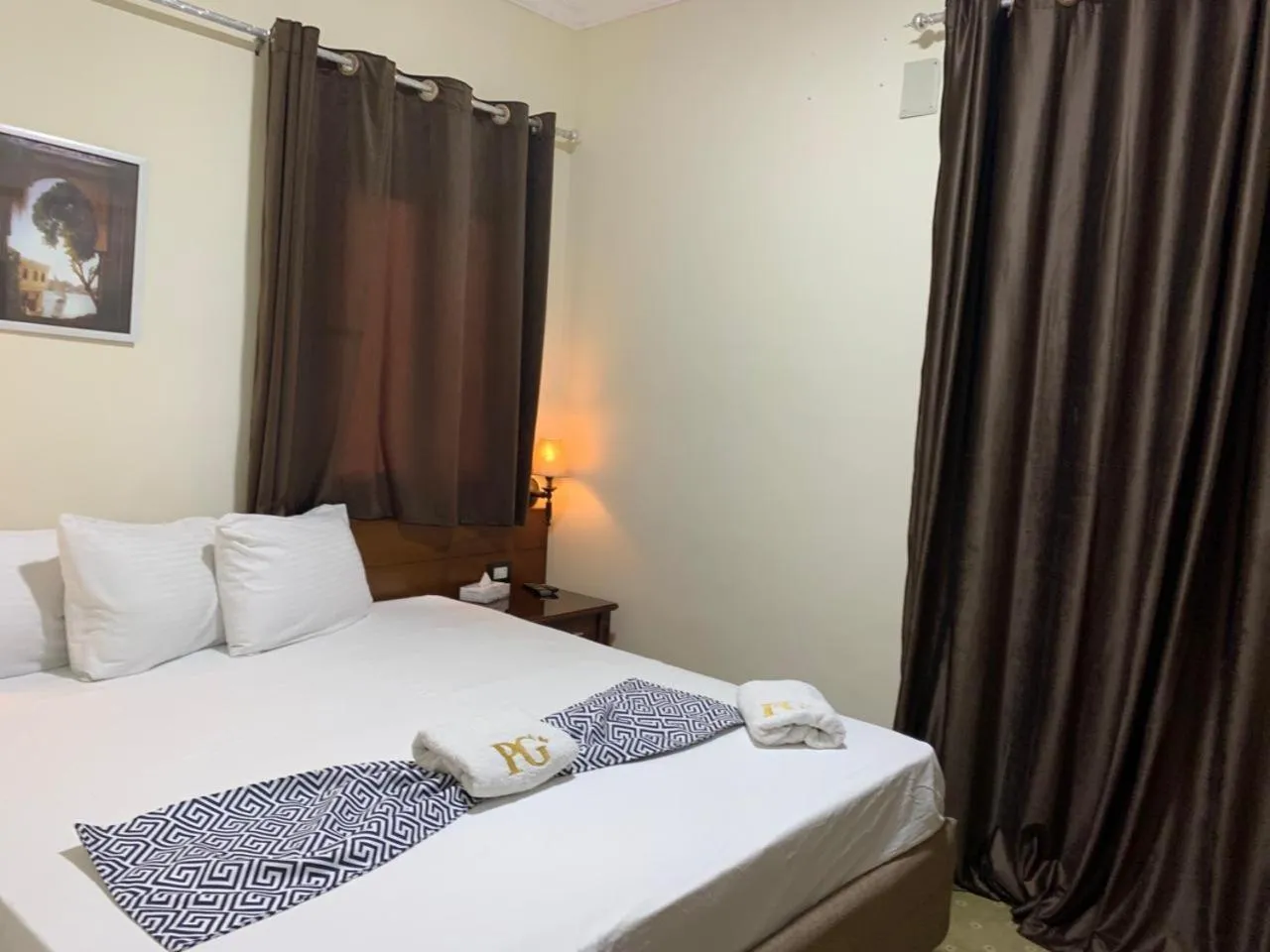 Bed in Montana Hotel