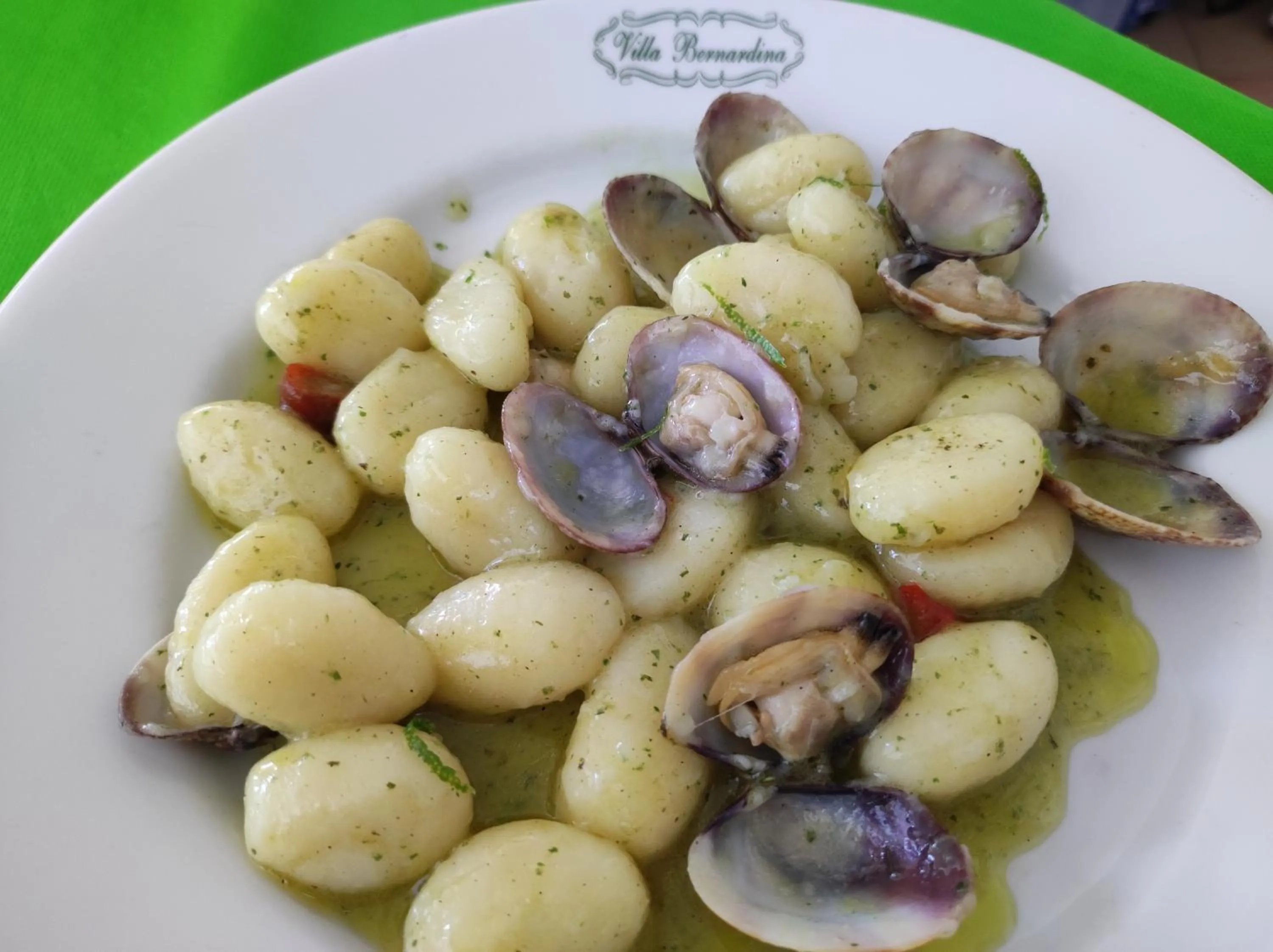 Restaurant/places to eat in Hotel Villa Bernardina