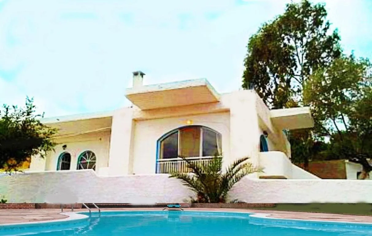 Breakfast in Villa Konaki