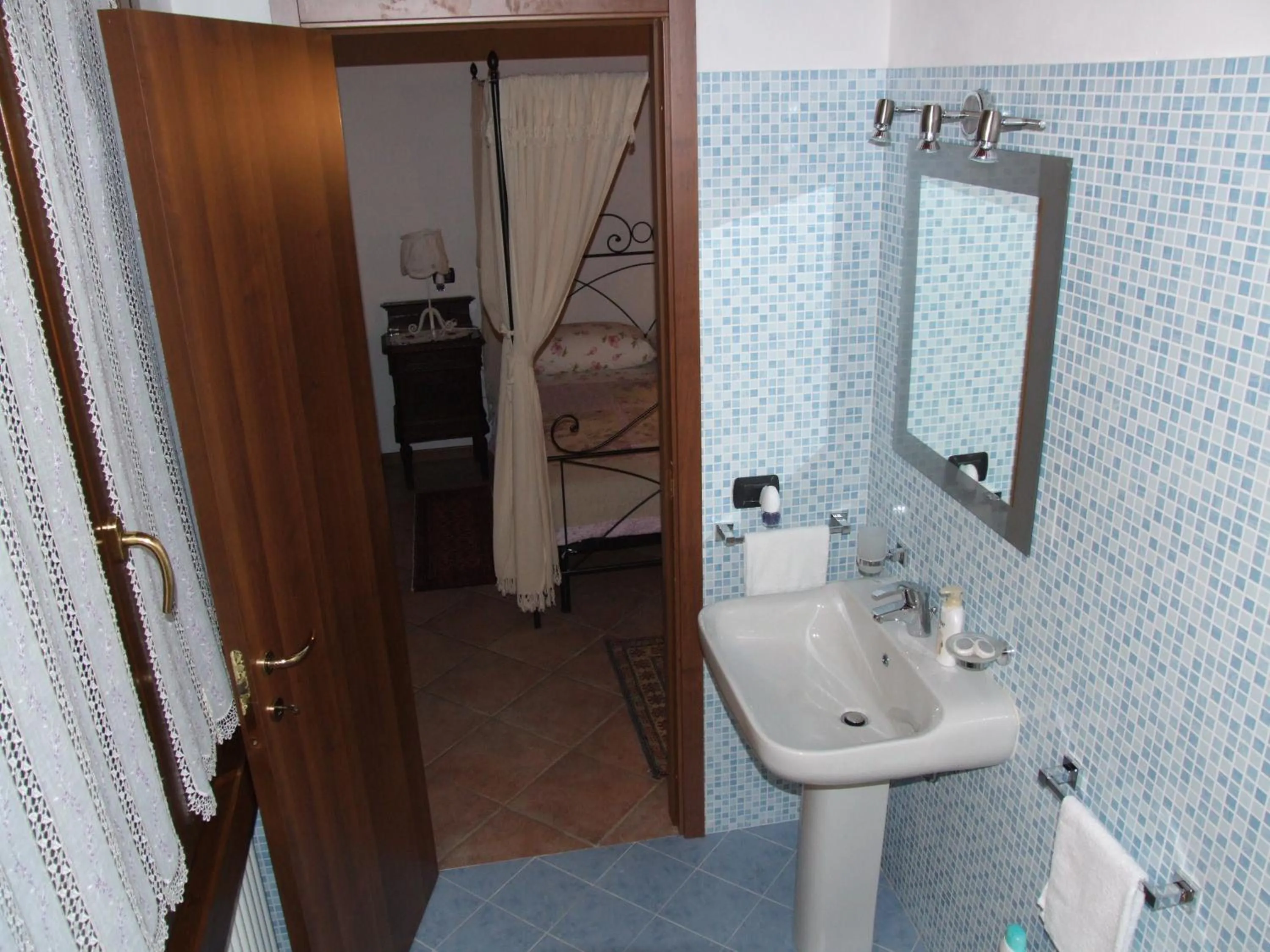 Bathroom in B&B Simona