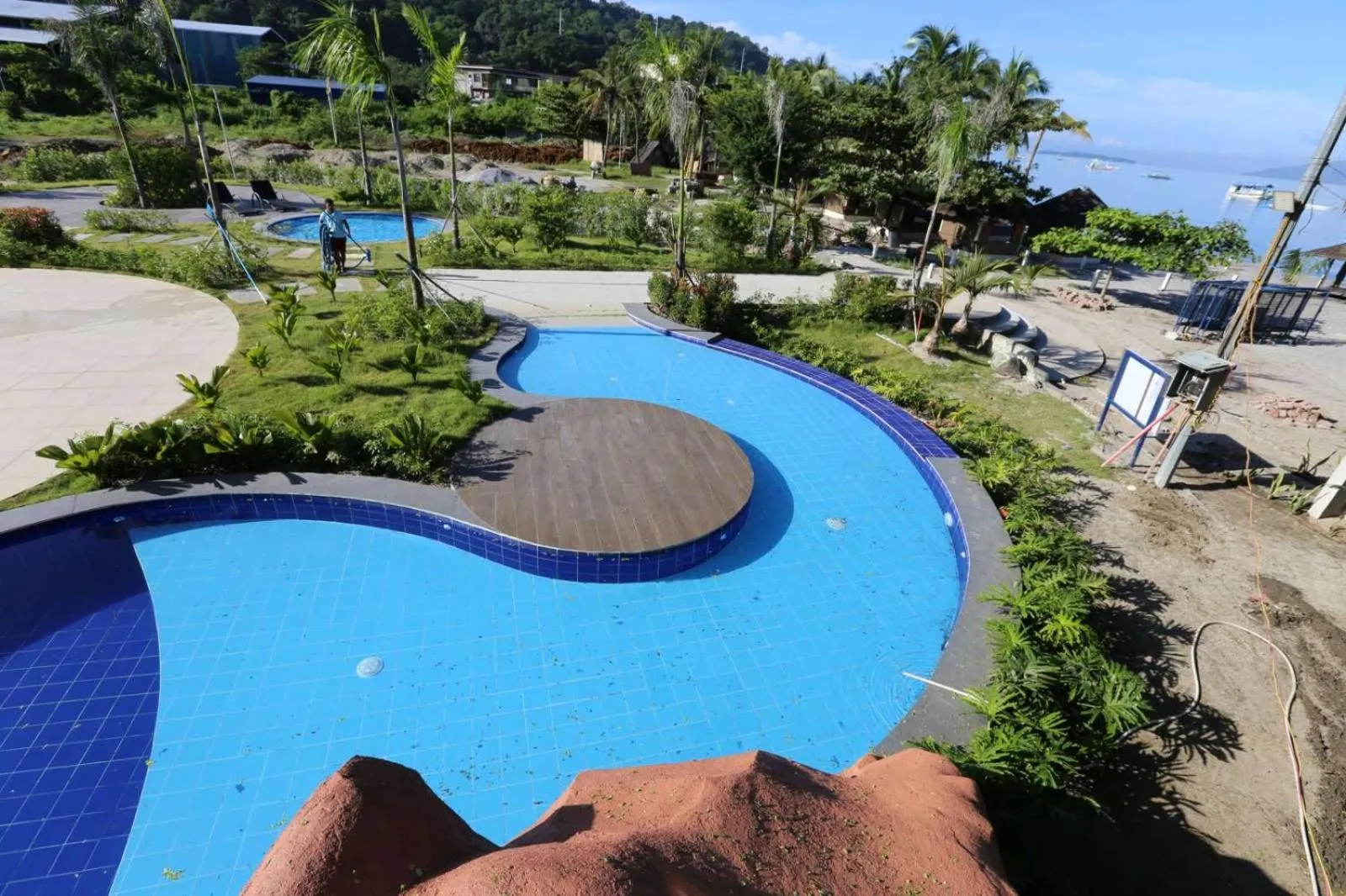 Swimming pool in Samba Bluewater Resort