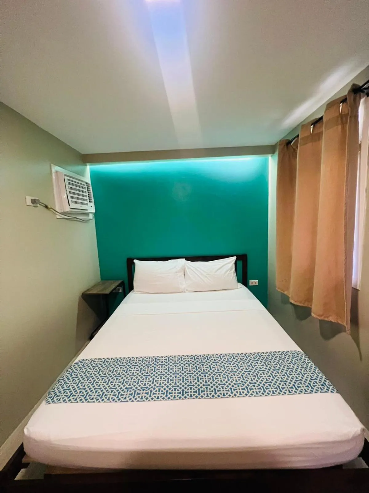 Bed in Samba Bluewater Resort