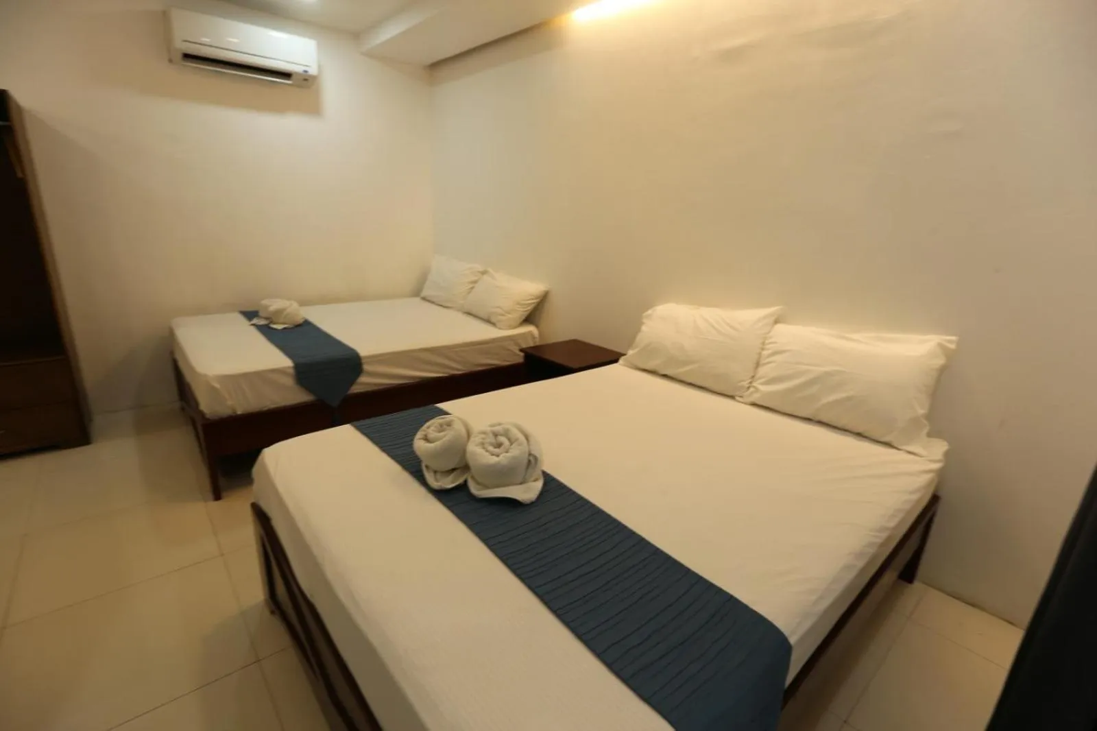 Bed in Samba Bluewater Resort