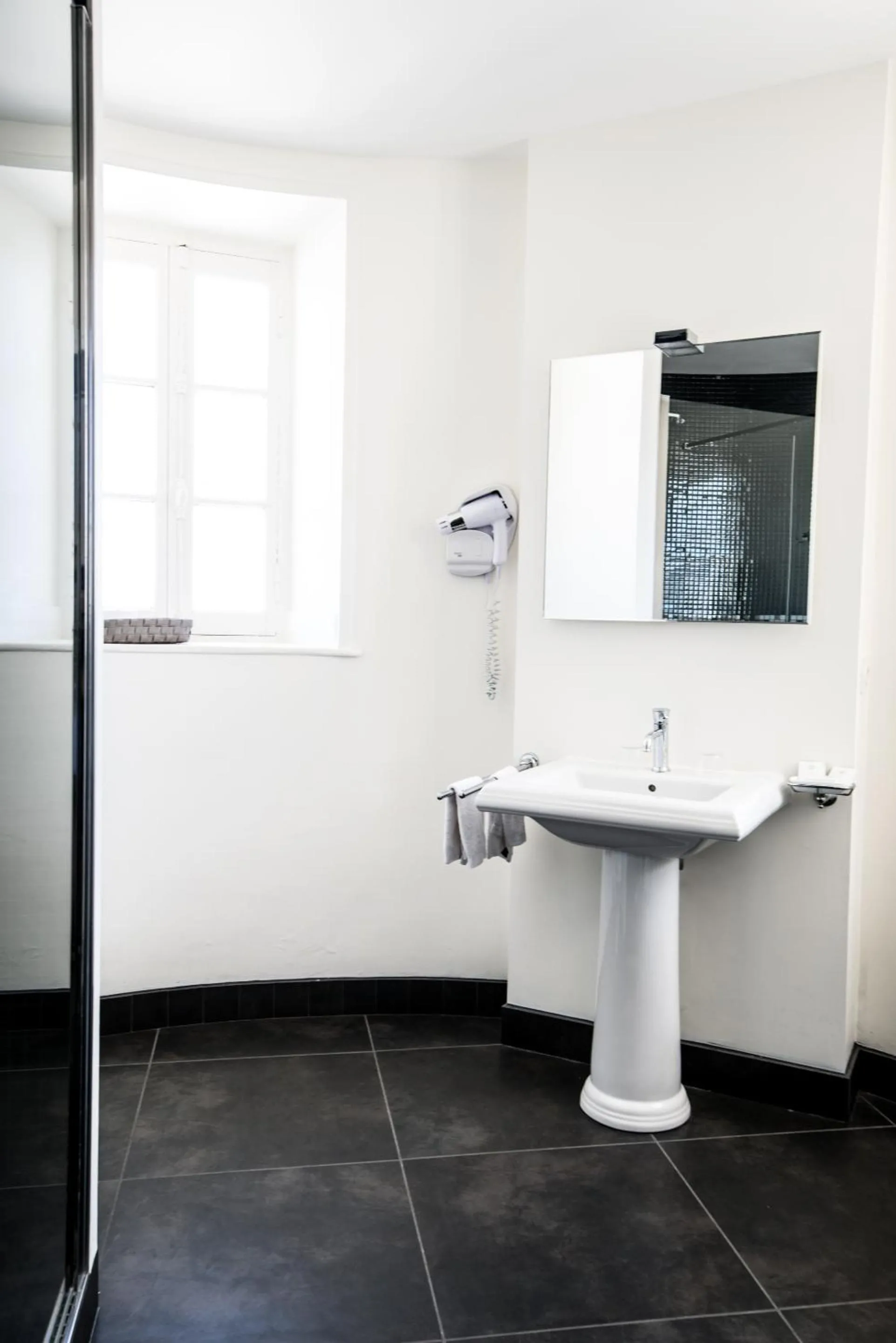 Bathroom in Gîte Château de Seguin