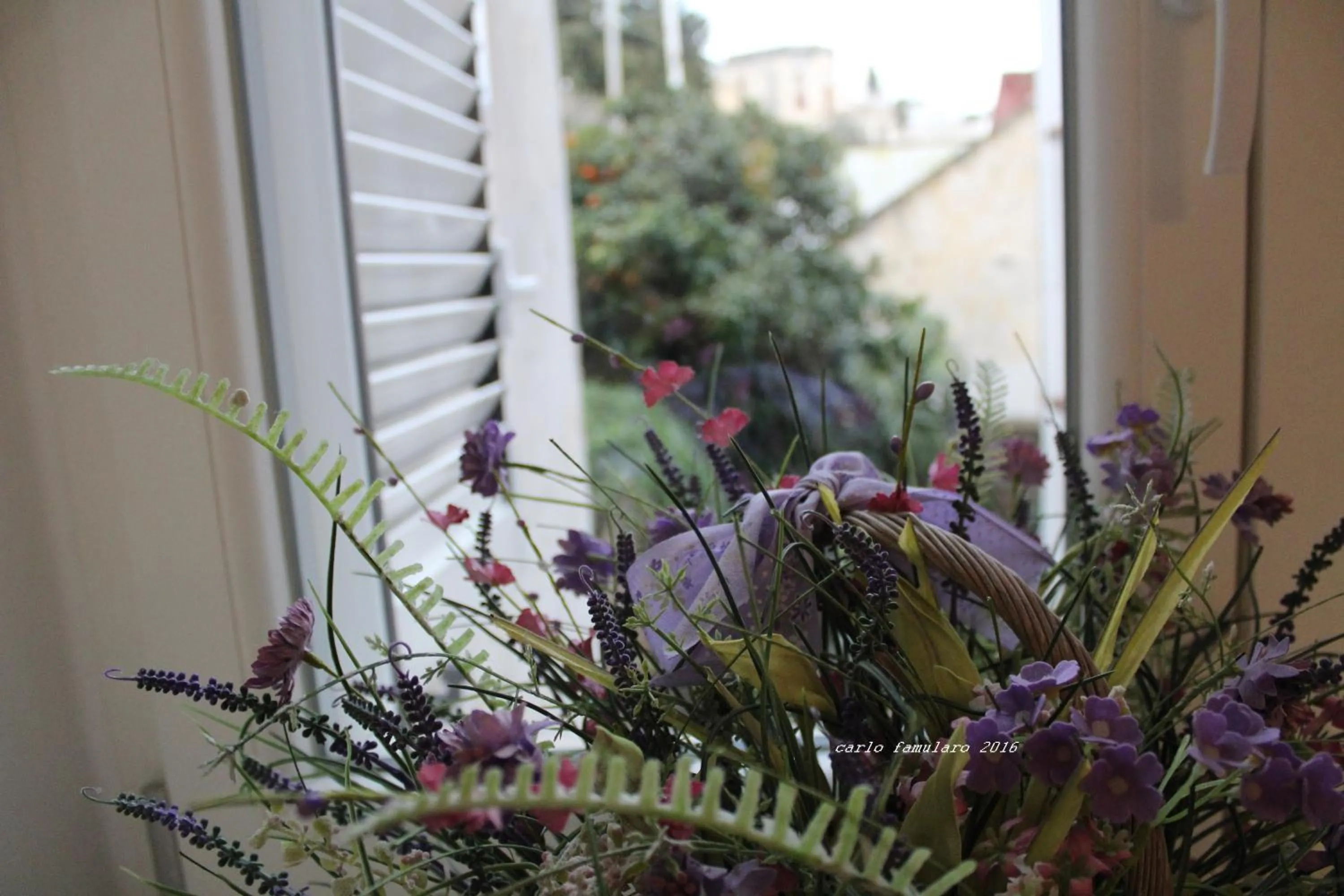 Decorative detail in Villa Apollo B&B