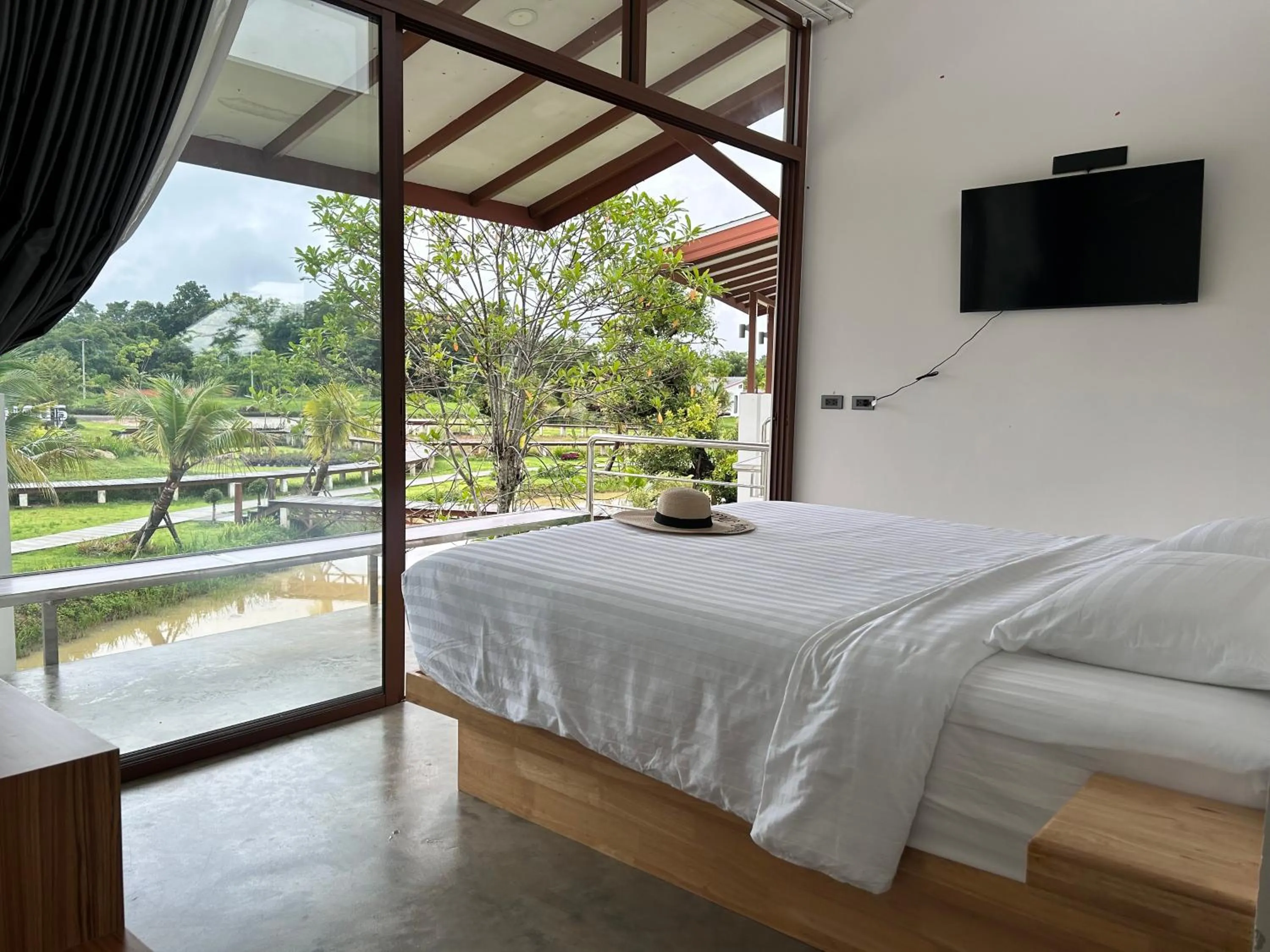 View (from property/room), Bed in Sumator Resort Chiangrai สูมาเต๊อะ รีสอร์ท เชียงราย