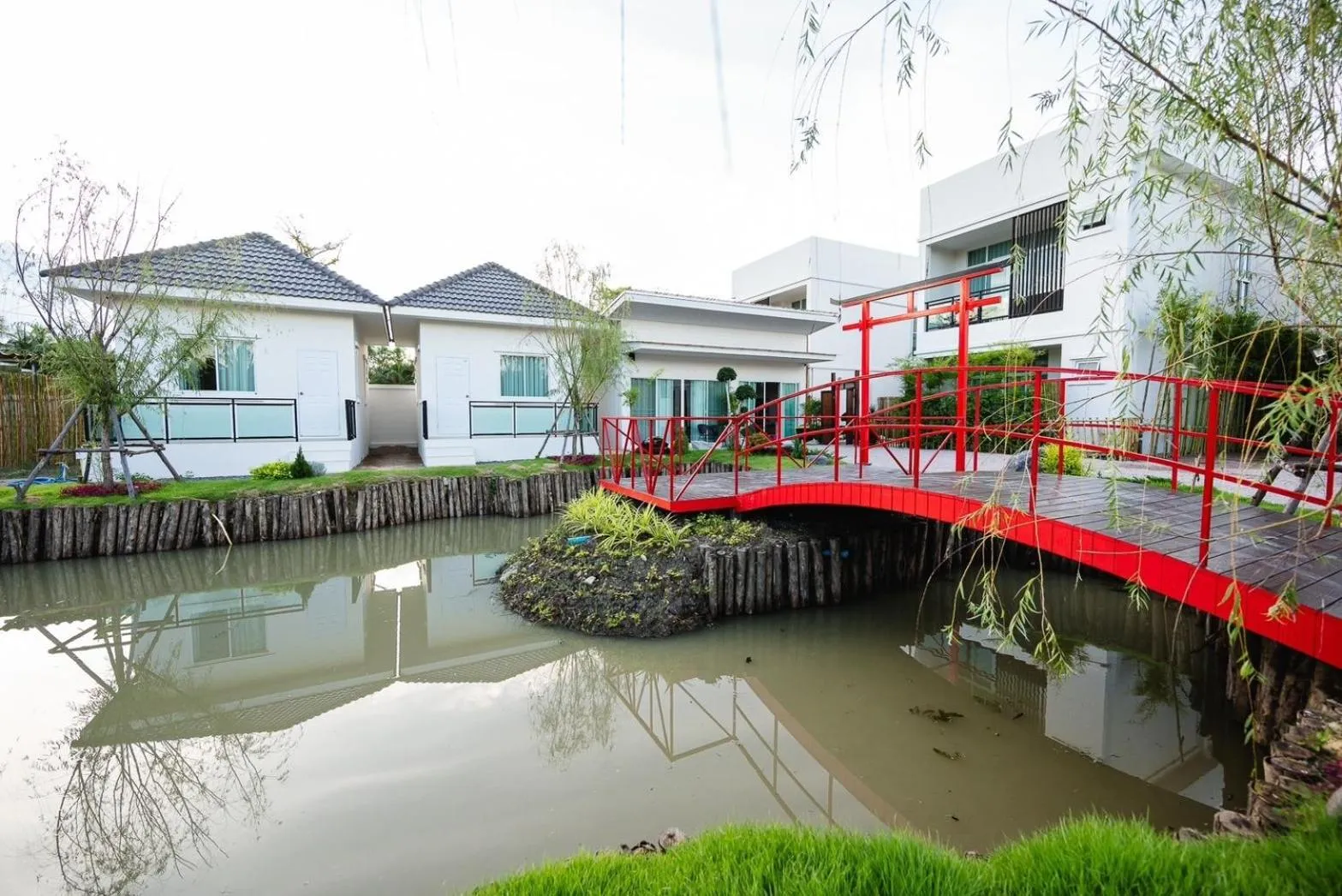 Natural landscape in Yunoya Riverside Villa