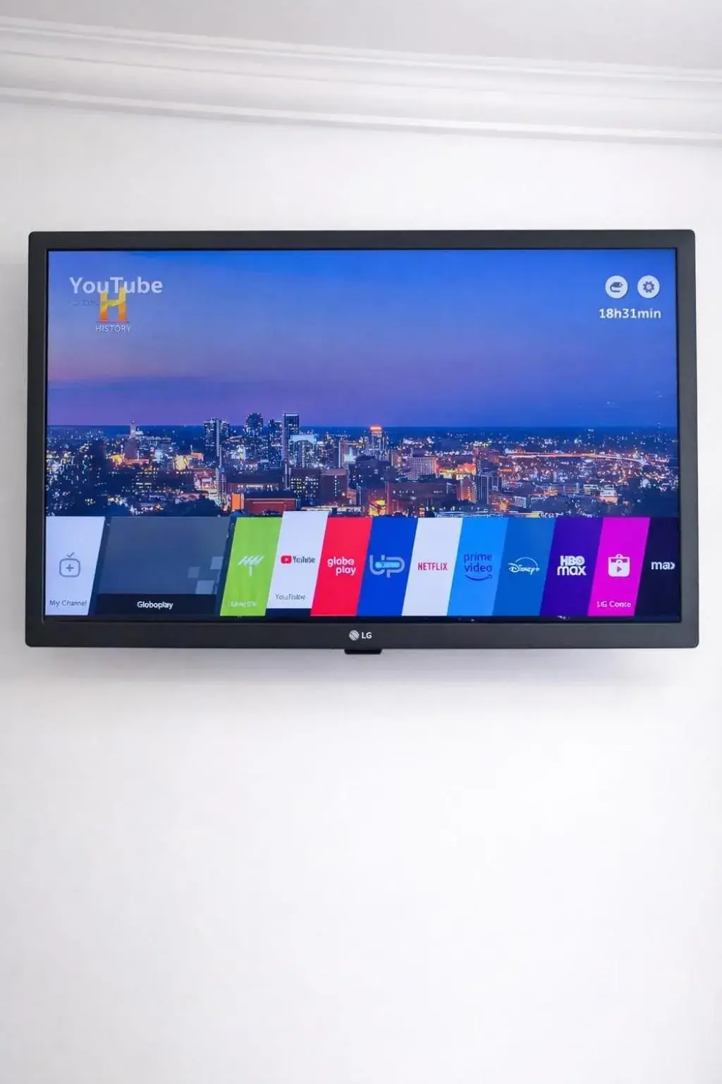 Quadruple Room with Private Bathroom - single occupancy in CASA HOTEL PIRACICABA Quadruple Room with Private Bathroom - single occupancy in CASA HOTEL PIRACICABA