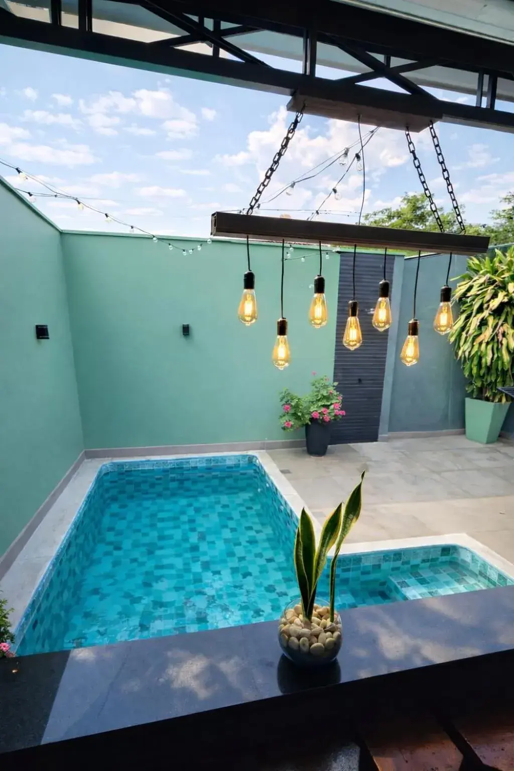 Suite with Private Pool - single occupancy in CASA HOTEL PIRACICABA Suite with Private Pool - single occupancy in CASA HOTEL PIRACICABA