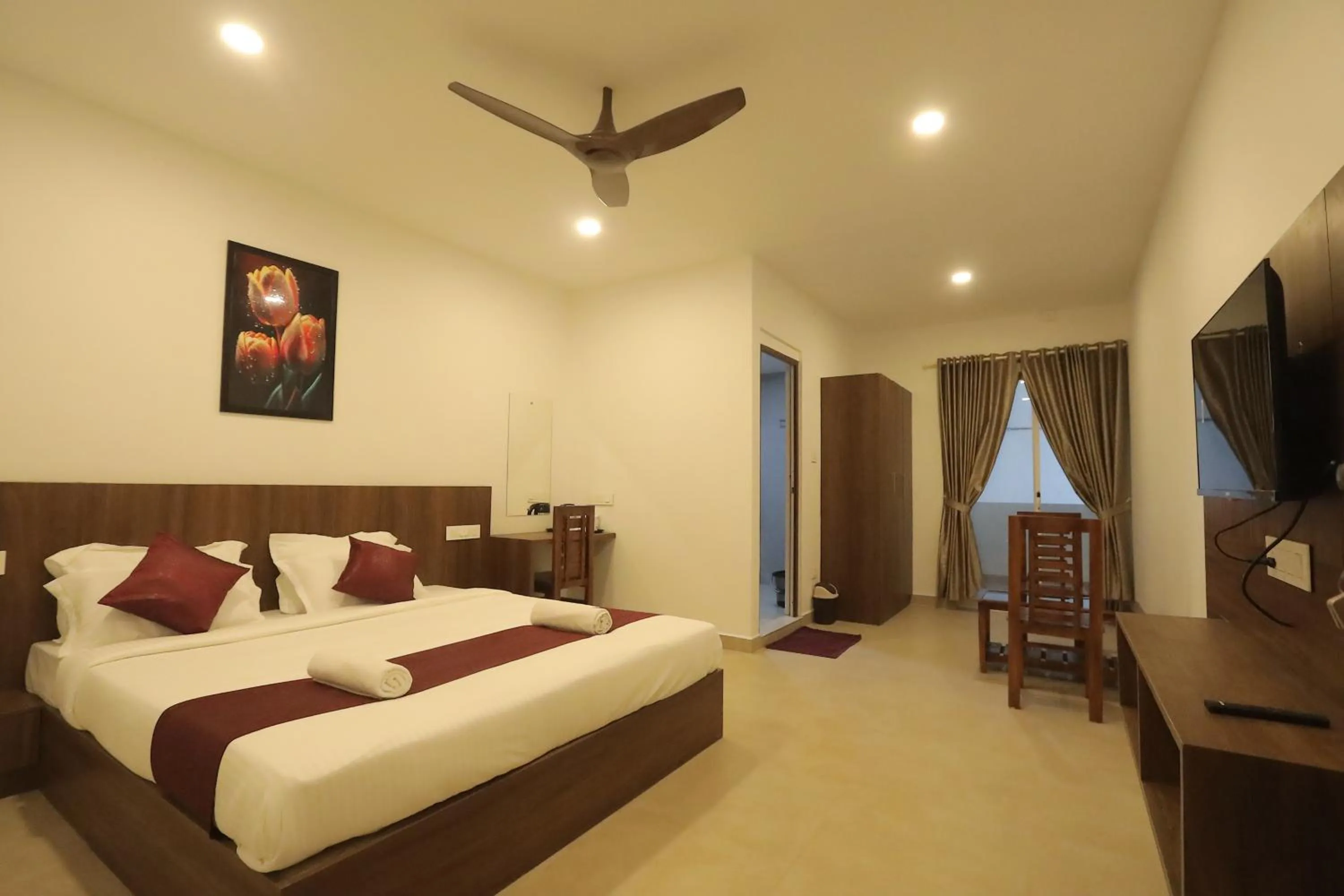 Bed in Hotel Dream Suite, Kattappana