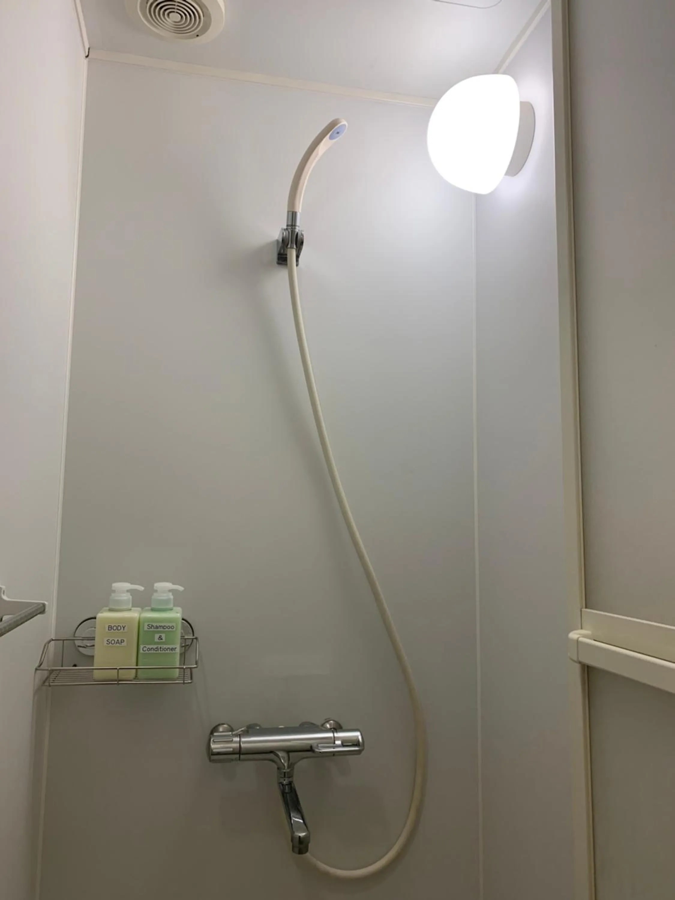 Shower in Hotel PRELE