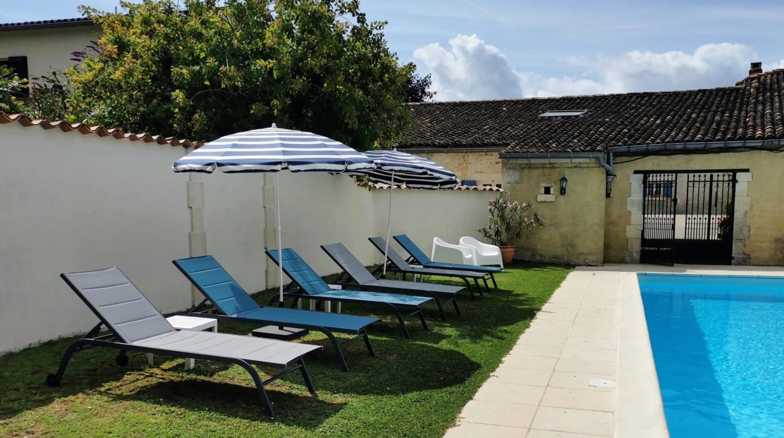Balcony/Terrace in L'Ancienne Distillerie