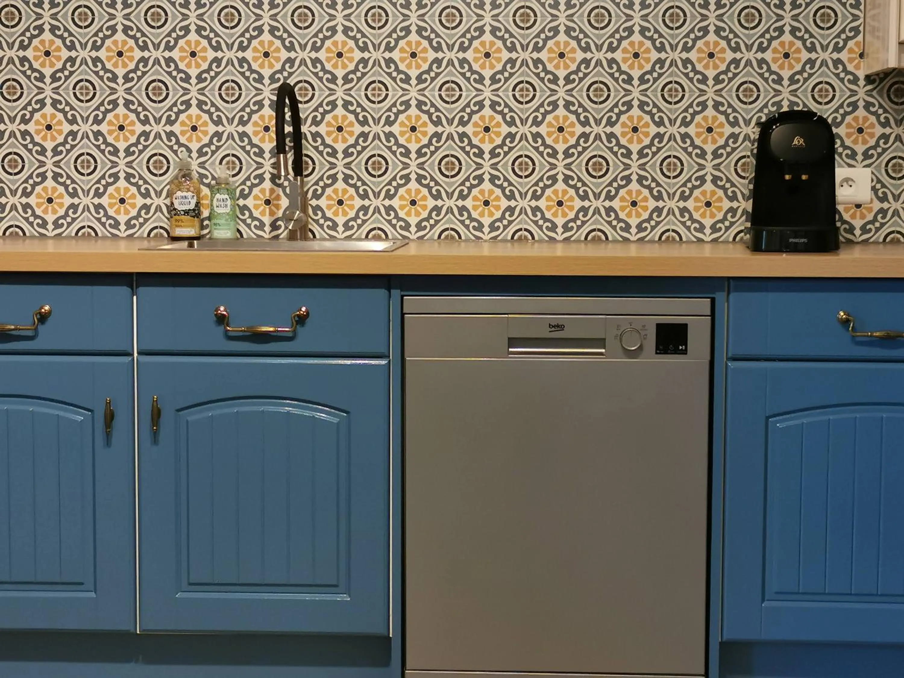 kitchen in L'Ancienne Distillerie