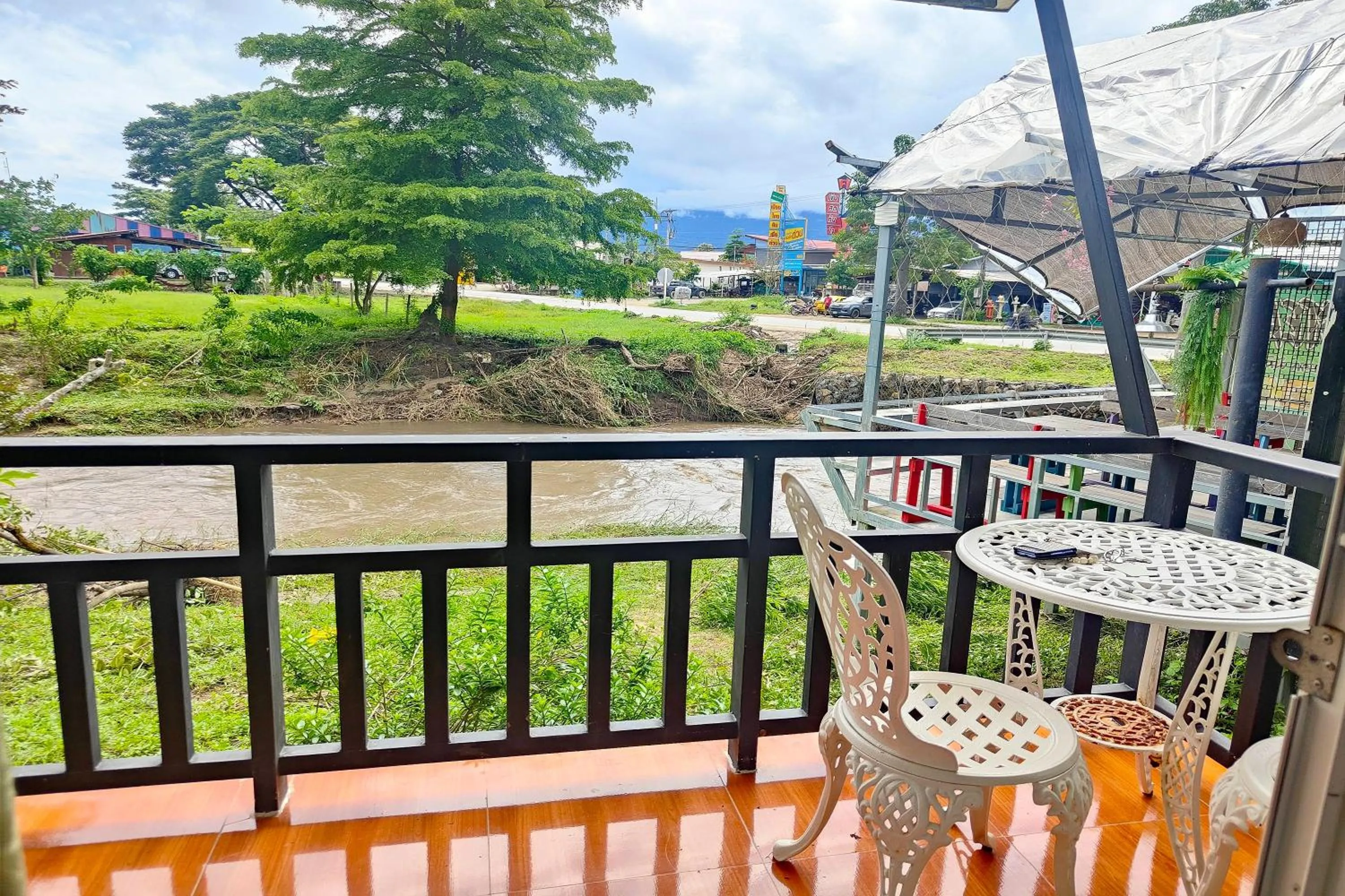 Patio in The Creek Resort