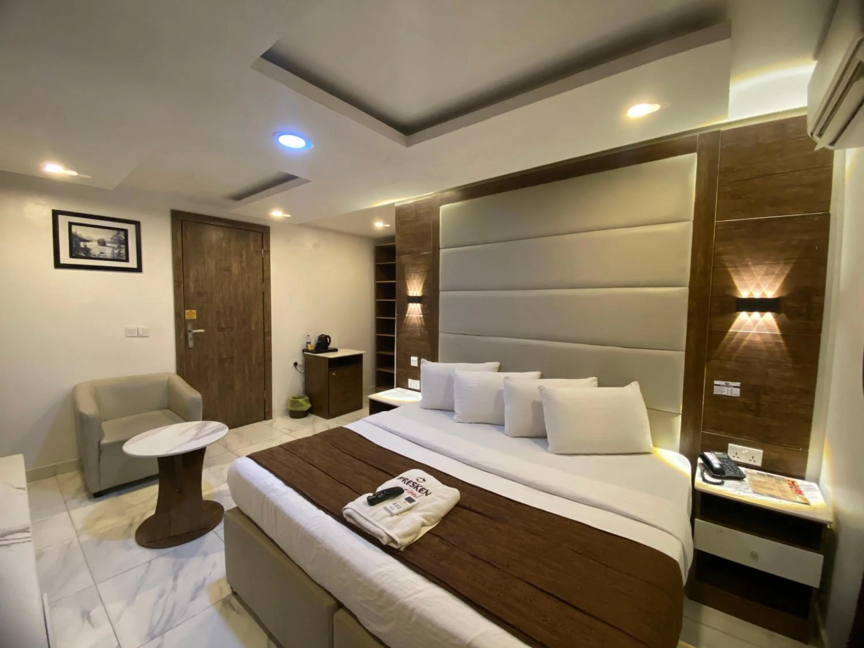 Bed in Presken Hotels Water Cooperation, Victoria Island