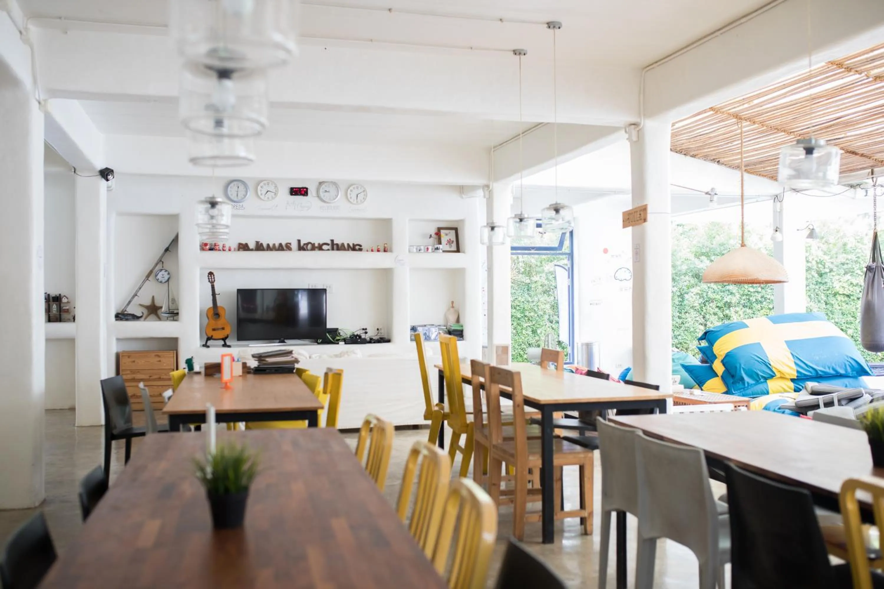 Communal lounge/ TV room in Pajamas Koh Chang