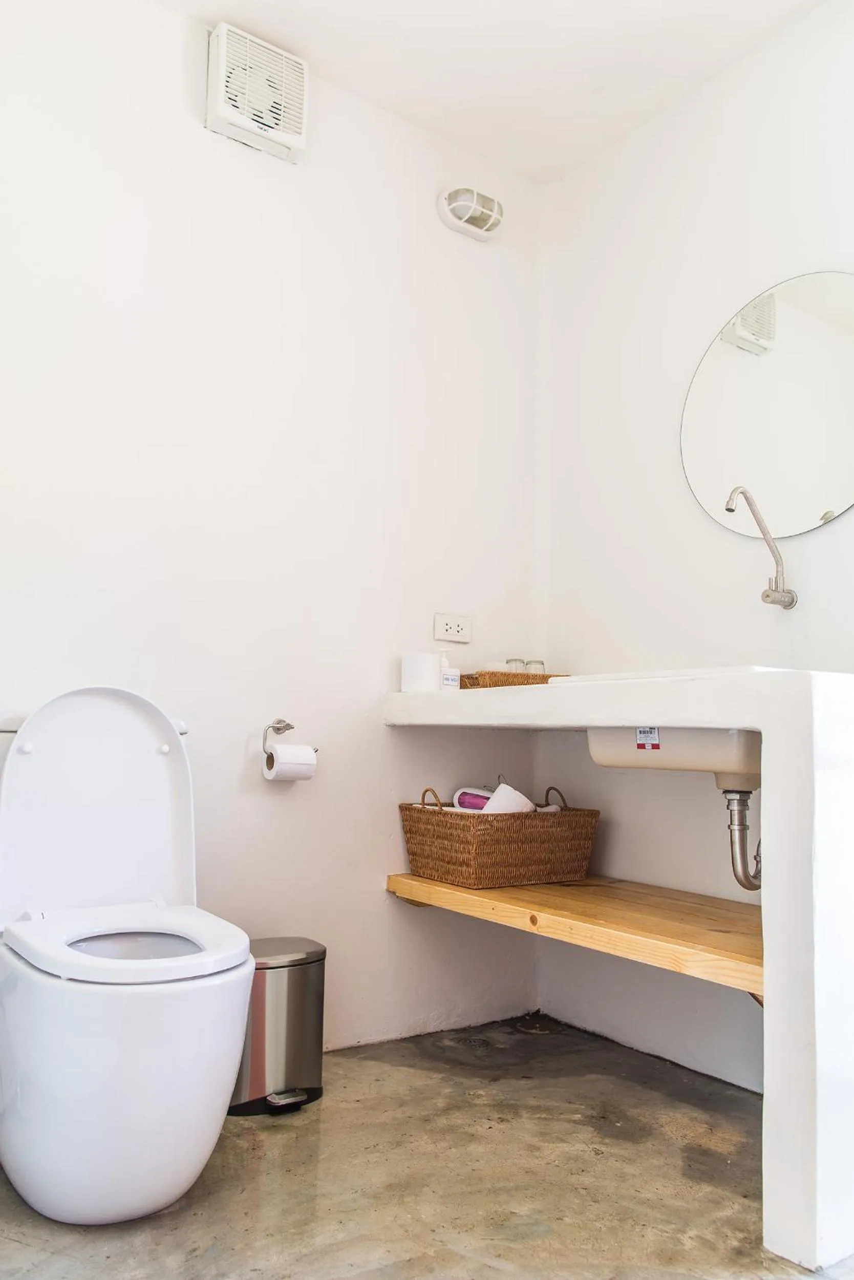 Toilet in Pajamas Koh Chang