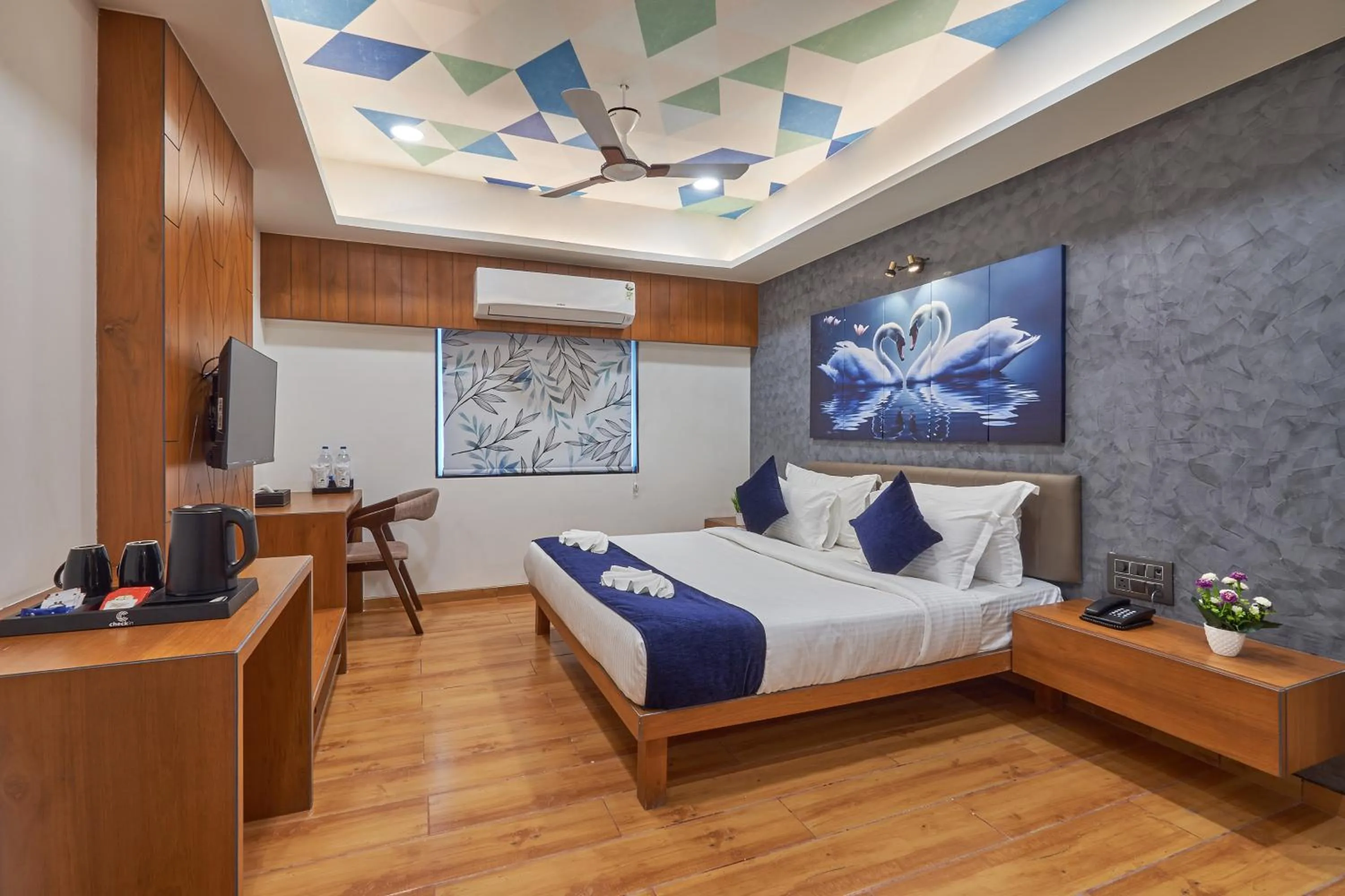 Bedroom, Bed in The Scenic Unity