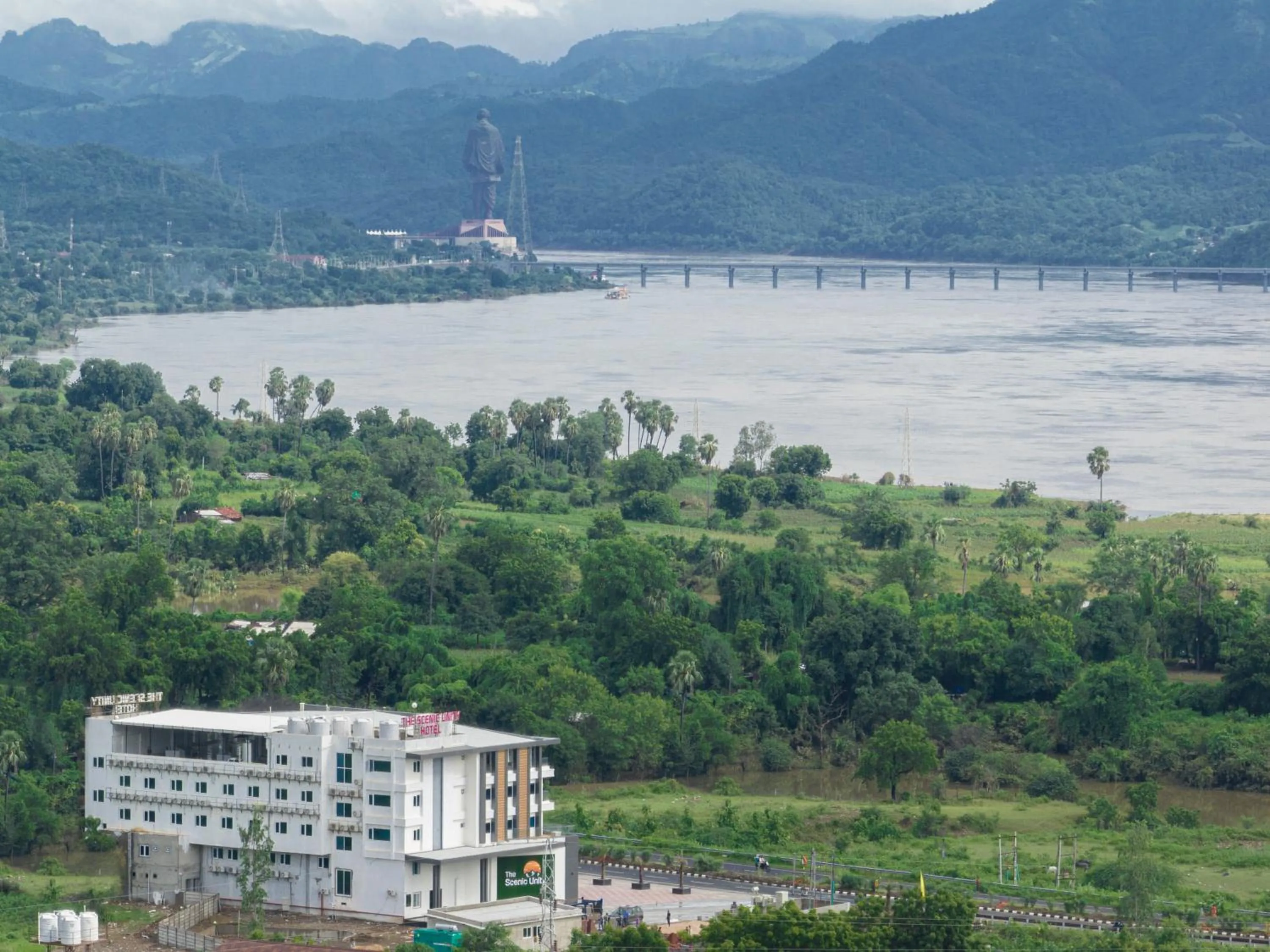 Mountain view in The Scenic Unity