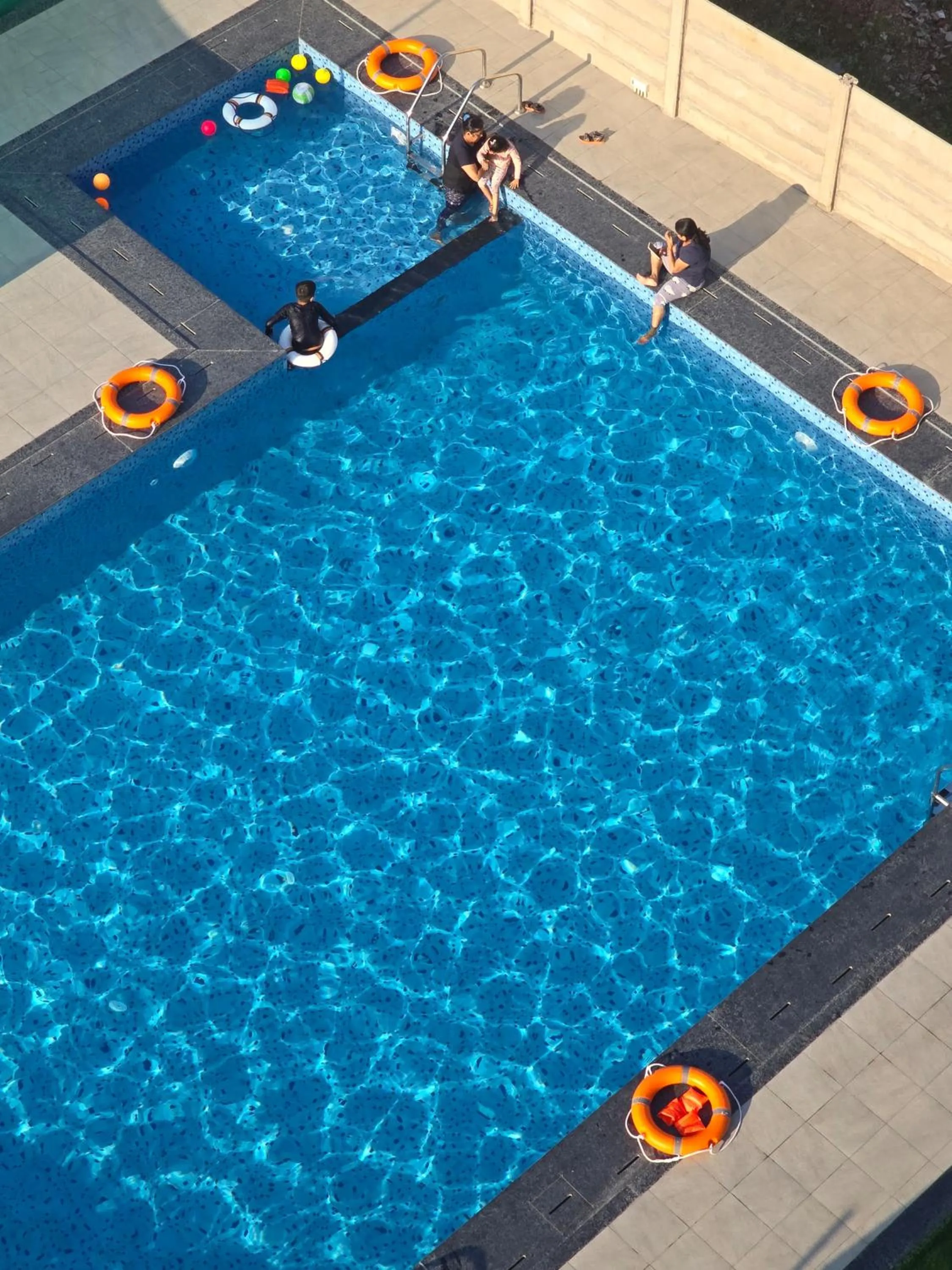 Swimming pool in The Scenic Unity