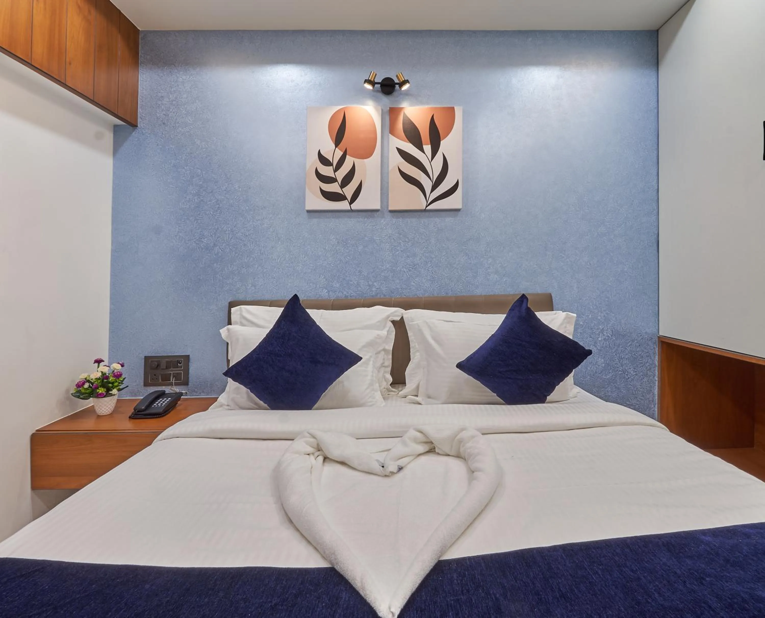 Bedroom, Bed in The Scenic Unity