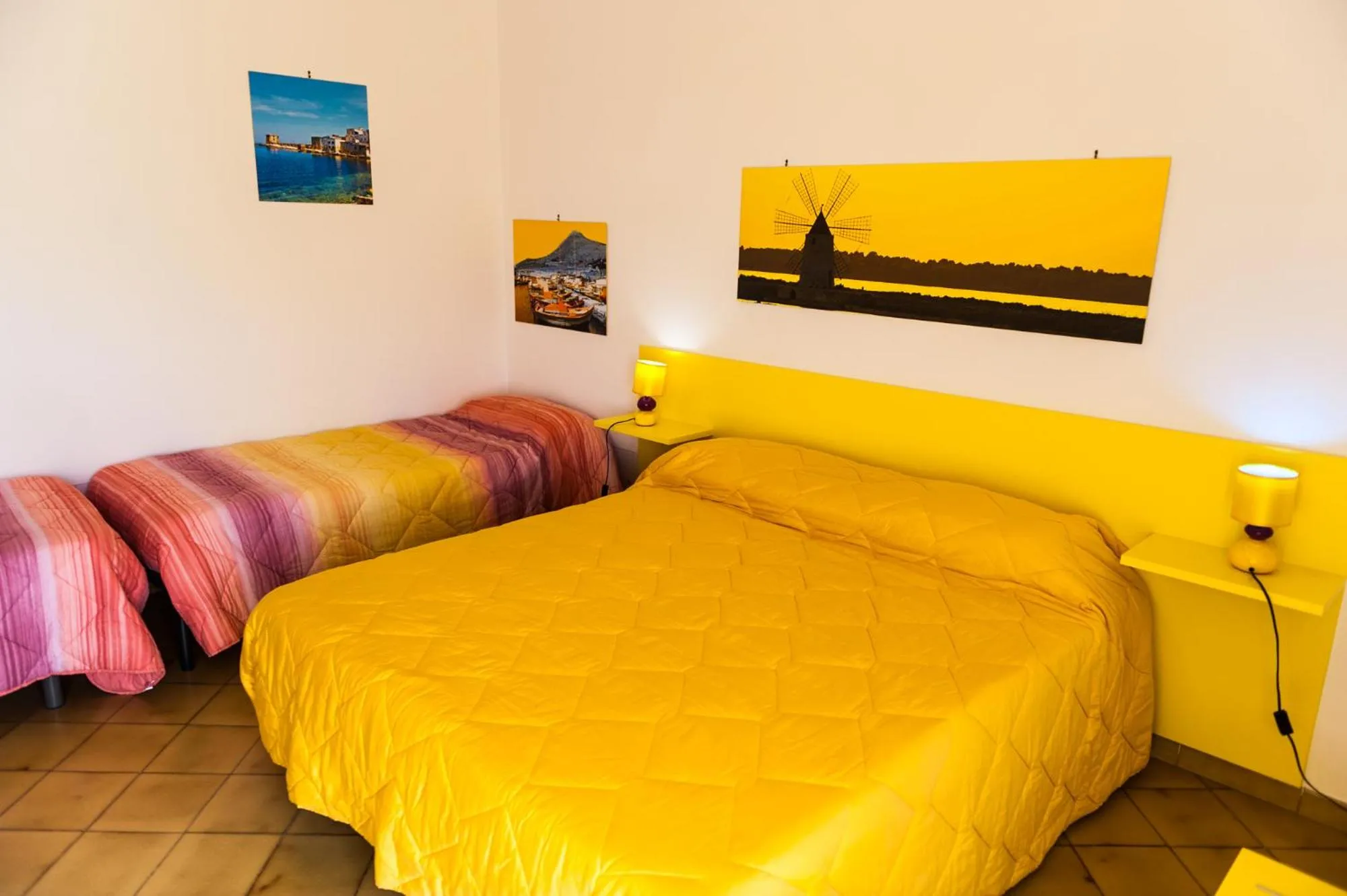 Bed in Bed and Breakfast Sapore di Sale