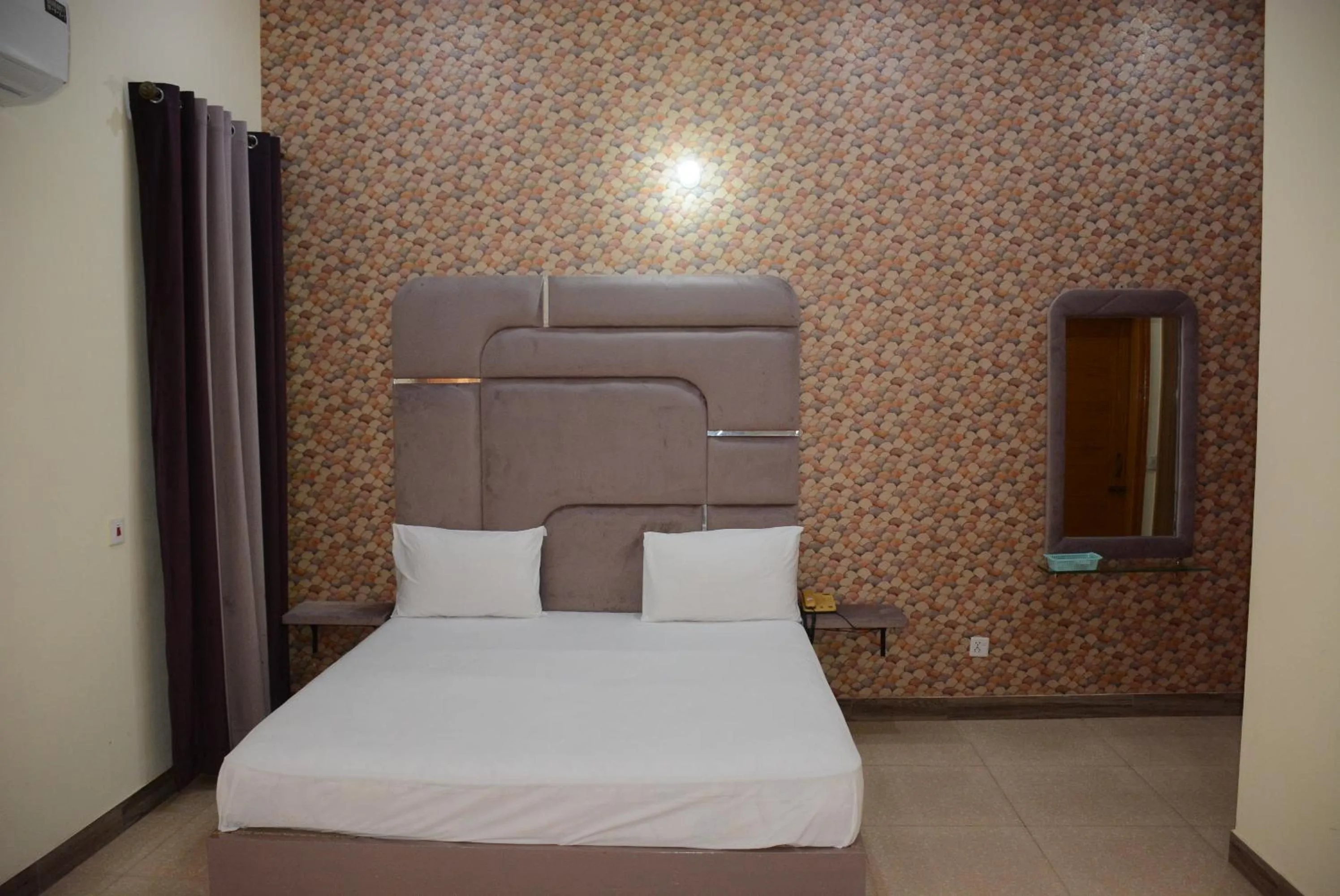 Photo of the whole room in Hotel The Taj Multan