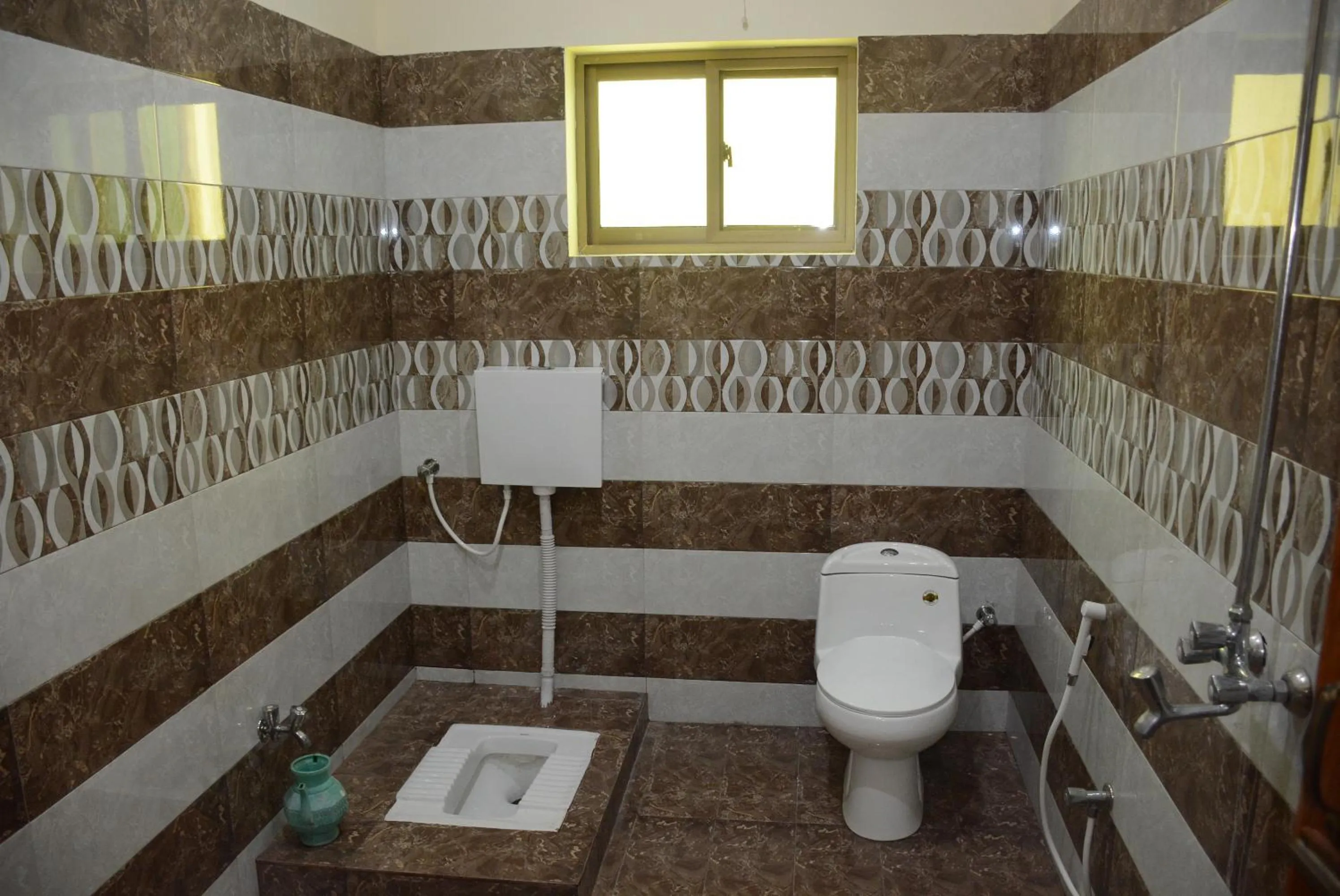 Bathroom in Hotel The Taj Multan